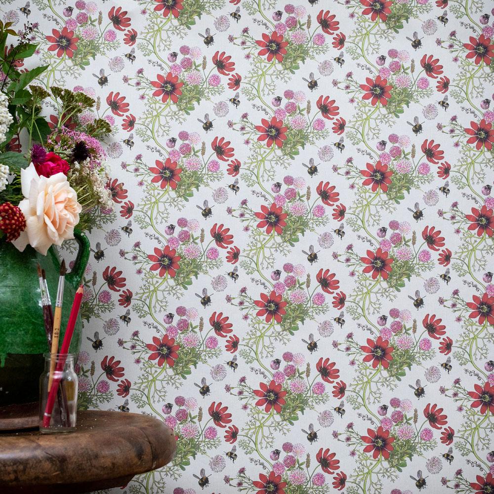 Collection: Carolina Posies
Product code: 30A
Color: Cream
Roll dimensions: 70cm x 10m (27.6in x 10.9yards)
Area: 7sq.m (8.4 sq.yards)
Pattern repeat: 15.2cm (6in) Half drop
Wallpaper: Non-woven 147gsm Uncoated
Fire rating: Fire certified for both