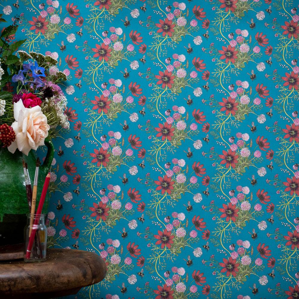 Collection: Carolina Posies
Product code: 30C
Color: Noon blue
Roll dimensions: 70cm x 10m (27.6in x 10.9yards)
Area: 7sq.m (8.4 sq. yards)
Pattern repeat: 15.2cm (6in) half drop
Wallpaper: Non-woven 147gsm Uncoated
Fire rating: Fire certified for