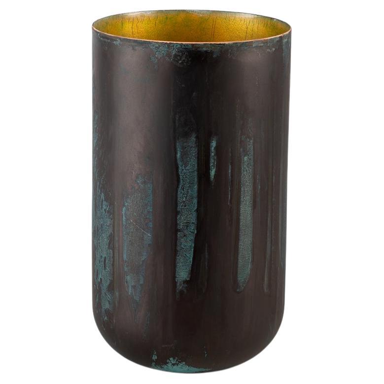 Mercurio, vaso in rame con interno smaltato ed esterno brunito in vendita