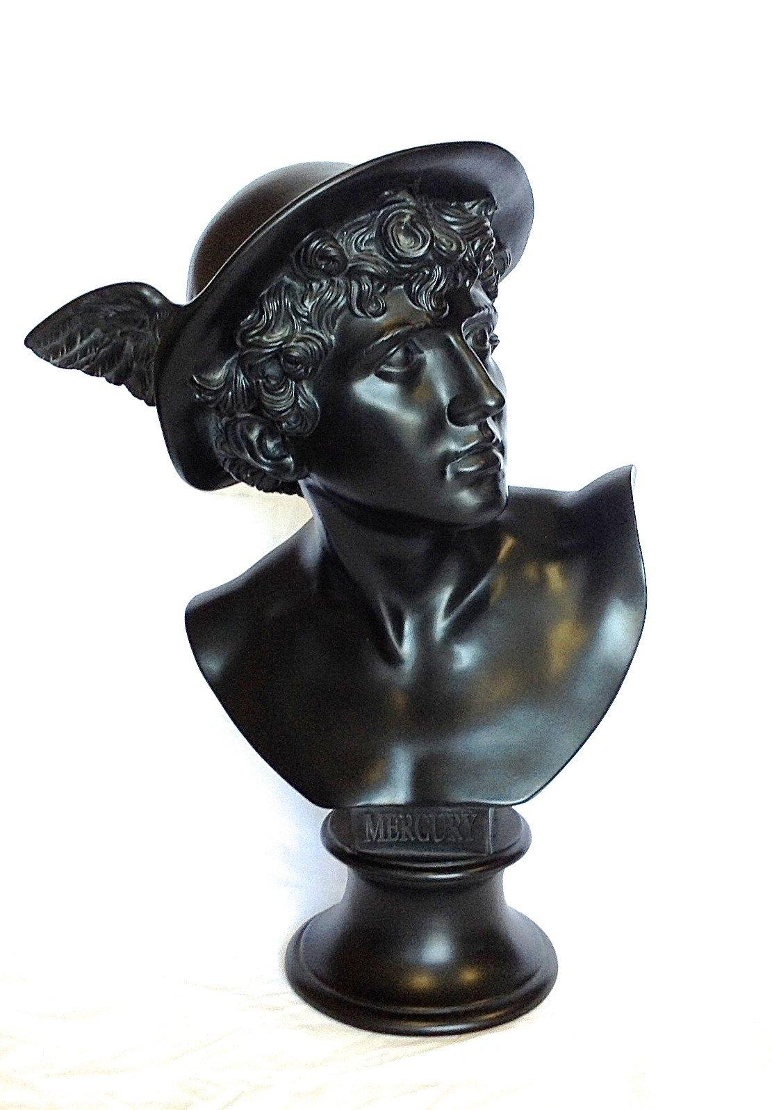 A stunning mercury black marble bust sculpture, 20th century.
Mercury, a bust, after Canova.
A fine Italian neoclassical marble bust of mercury, wearing helmet decorated with his customary wings, finished in basalt black.