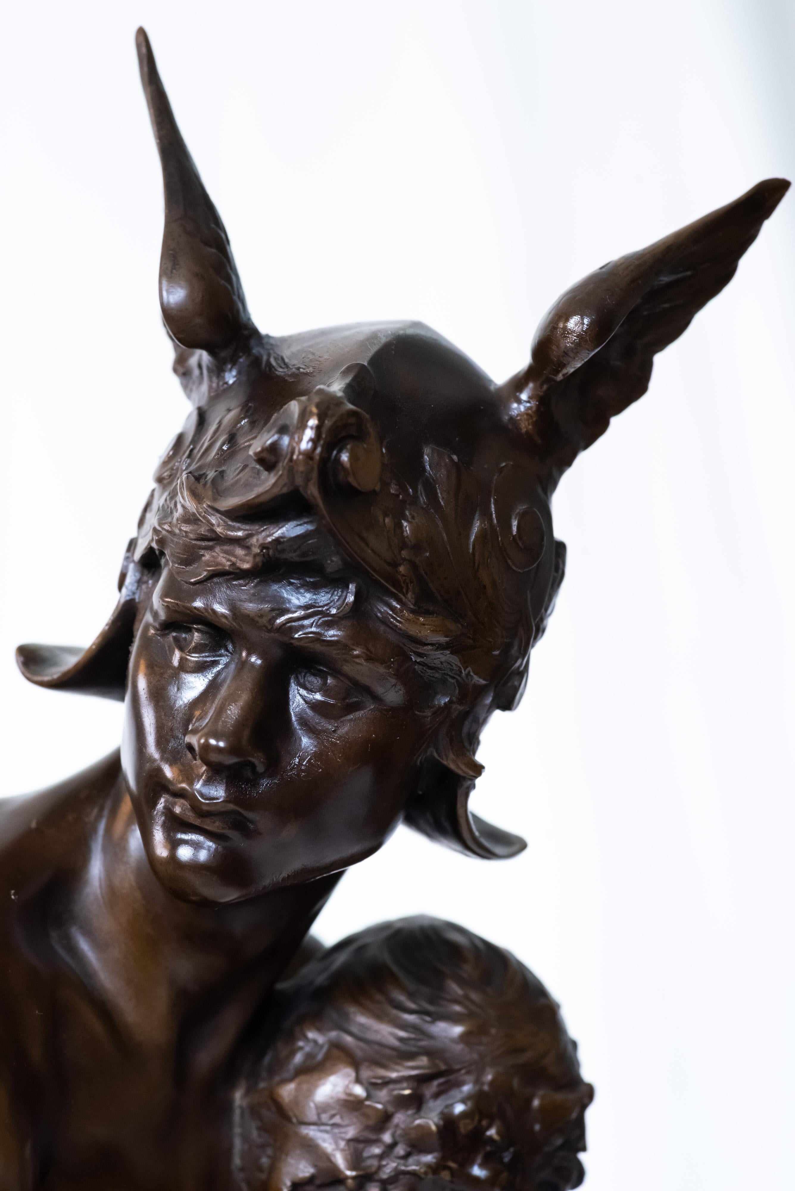Merkur, der Amor trägt Bronze-Skulptur von Hannaux im Angebot 1