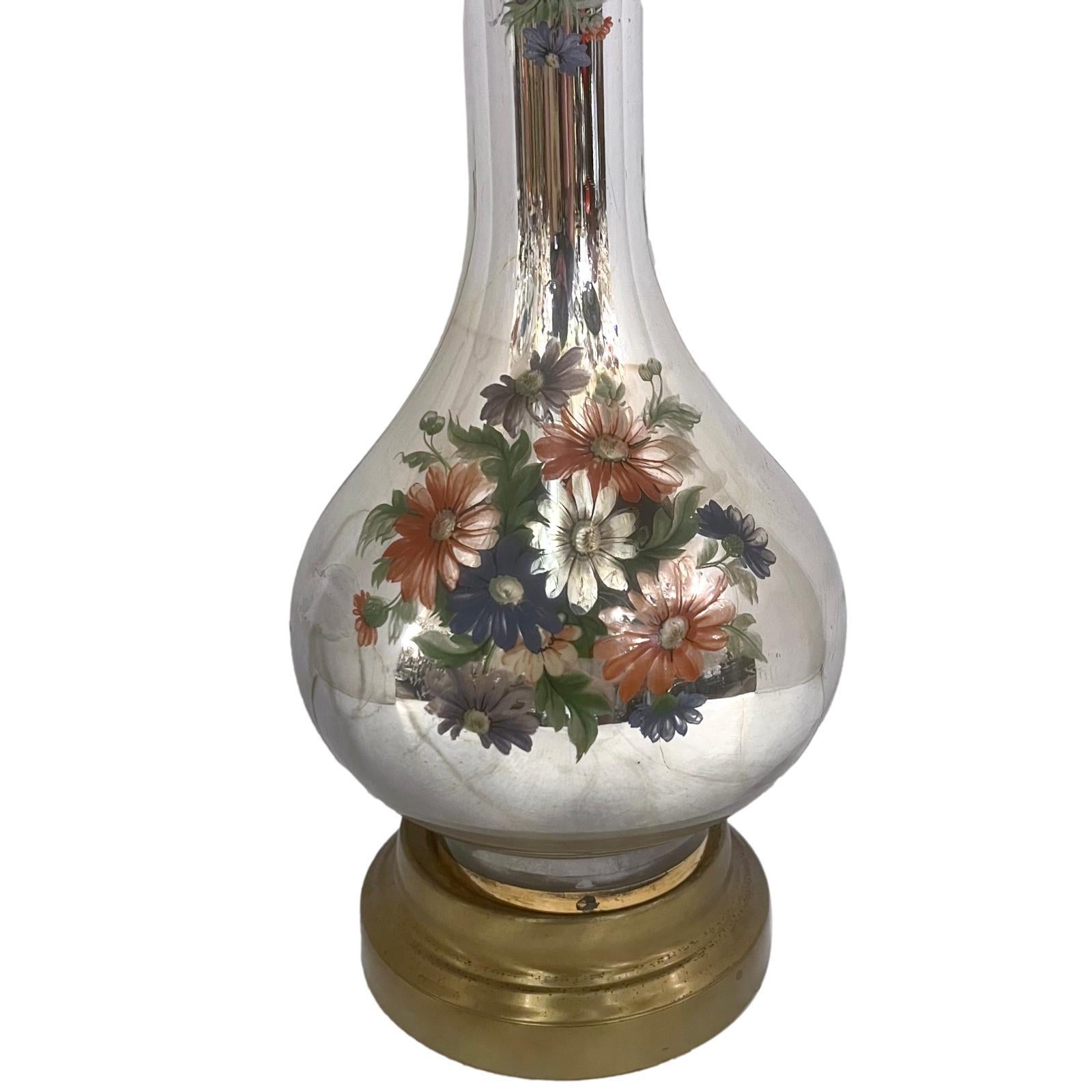 Lampe en verre mercuré à décor floral Bon état - En vente à New York, NY