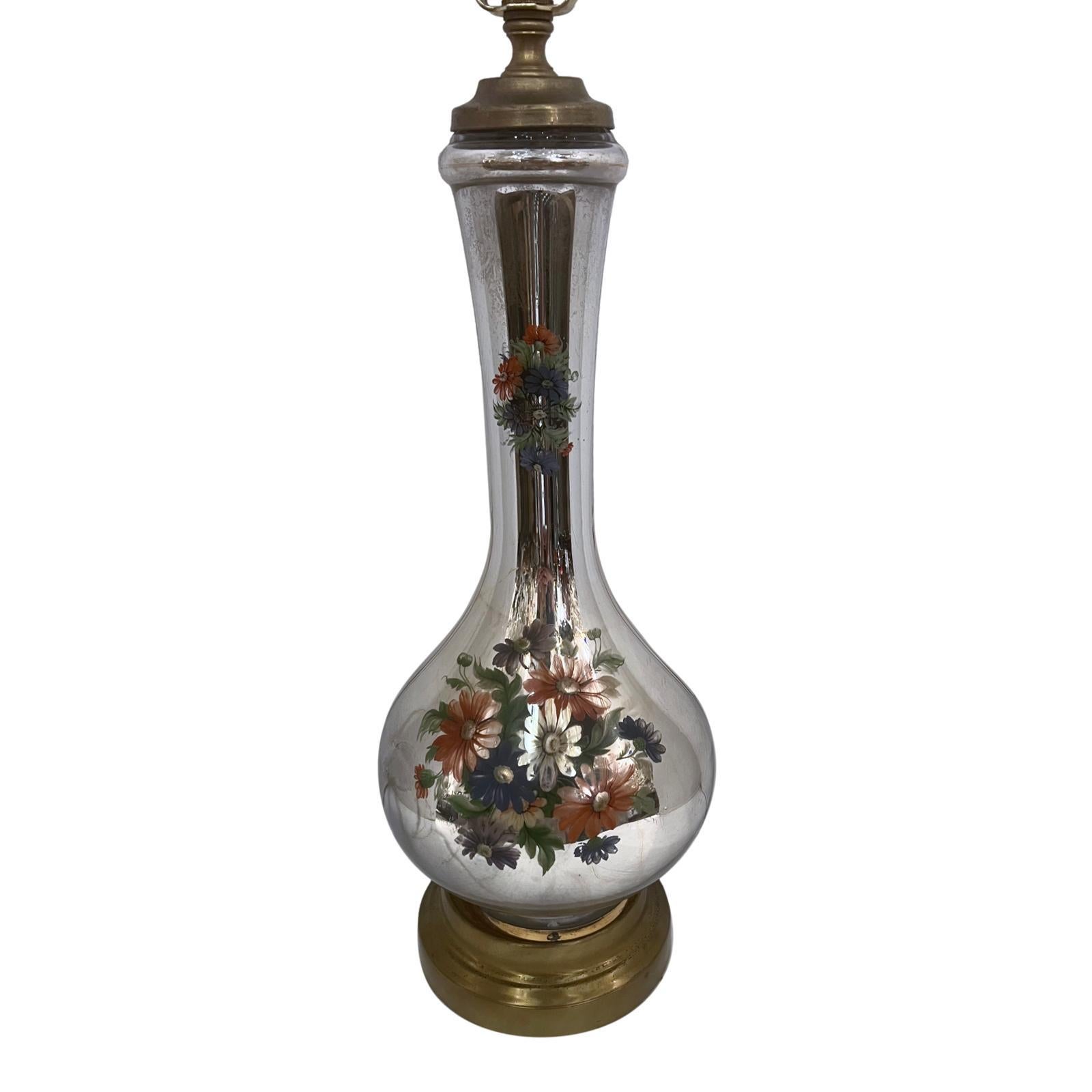 Milieu du XXe siècle Lampe en verre mercuré à décor floral en vente