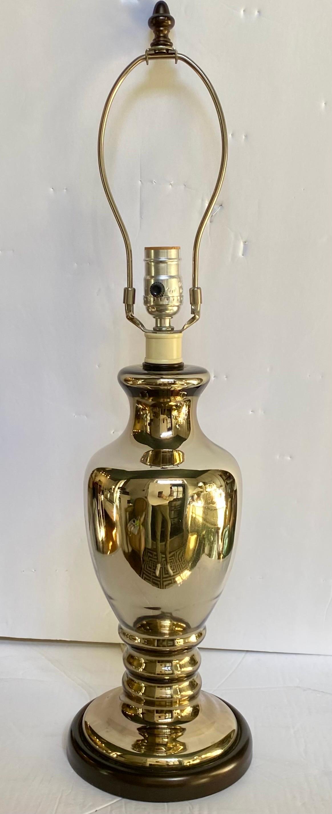 Silver Mercury Glass Vase Form Table Lamp In Good Condition For Sale In Lambertville, NJ