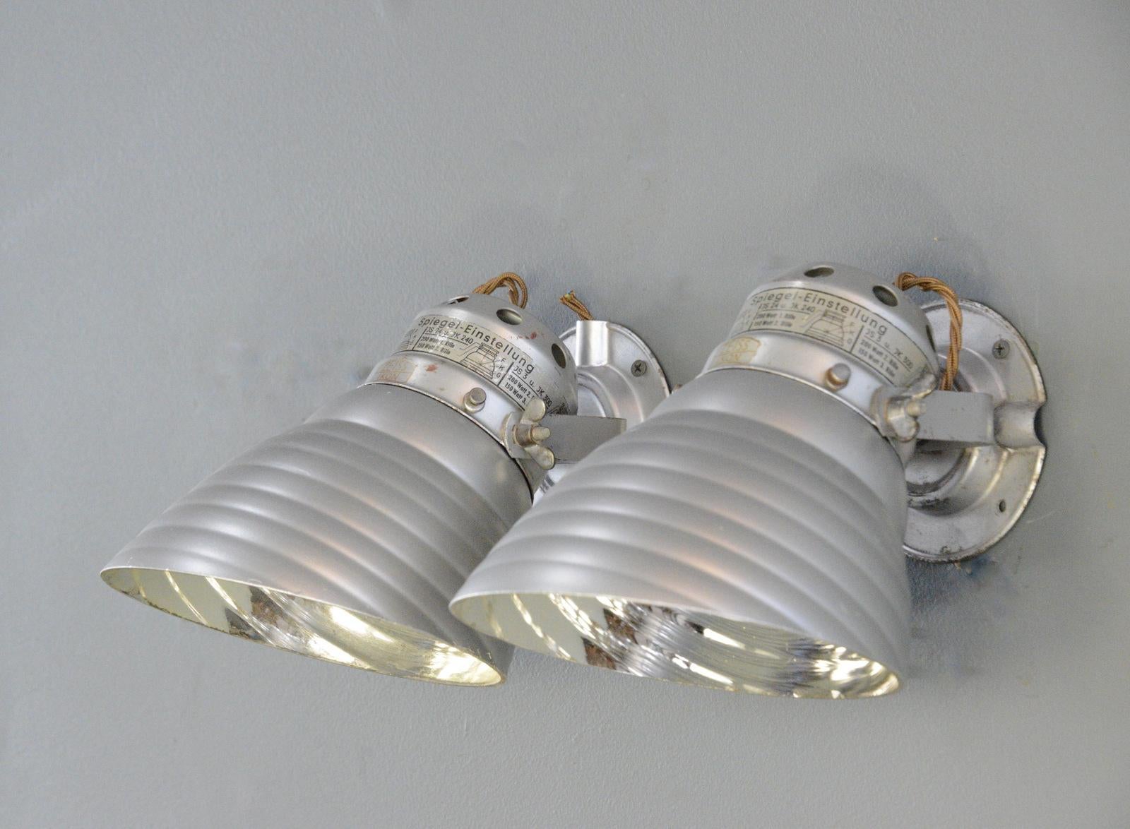 Mercury Glass Wall Lights von Zeiss Ikon CIRCA 1930s im Angebot 1
