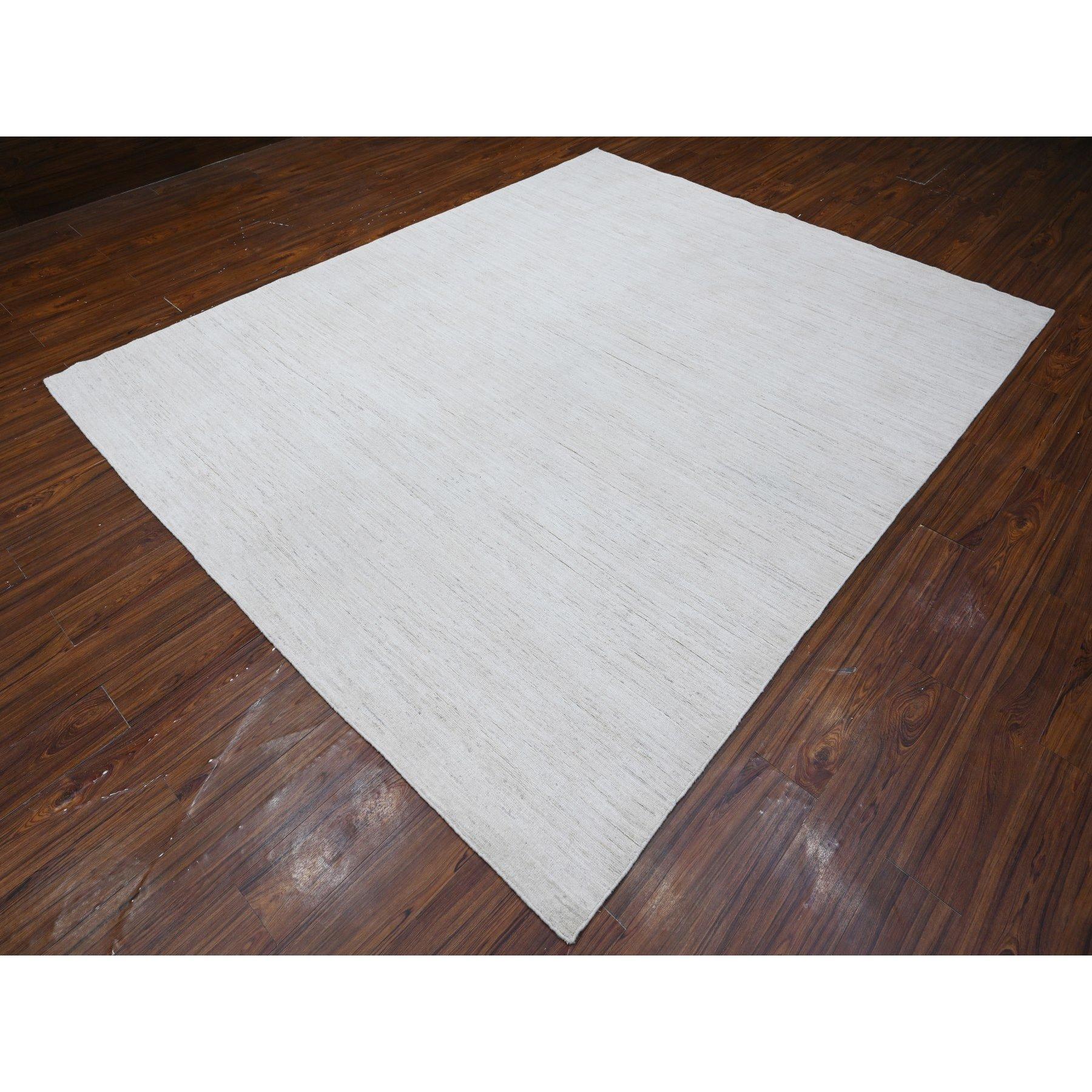 Mercury Weiß Plain Design Handgeknüpfter moderner orientalischer Peshawar-Teppich aus reiner Wolle in Plain Design (Moderne) im Angebot