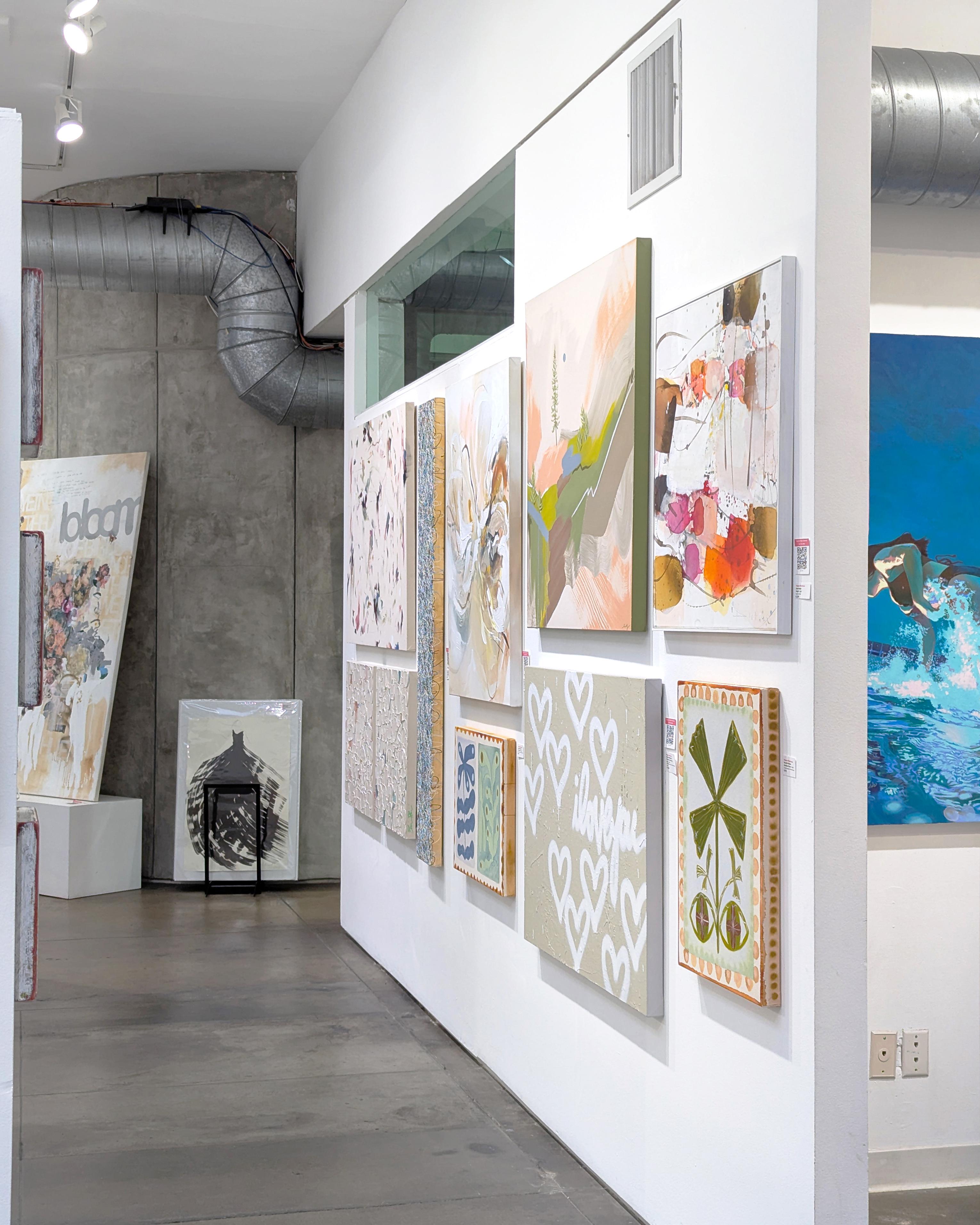 Étude florale I - Peinture abstraite contemporaine inspirée de l'art populaire sur toile en vente 5