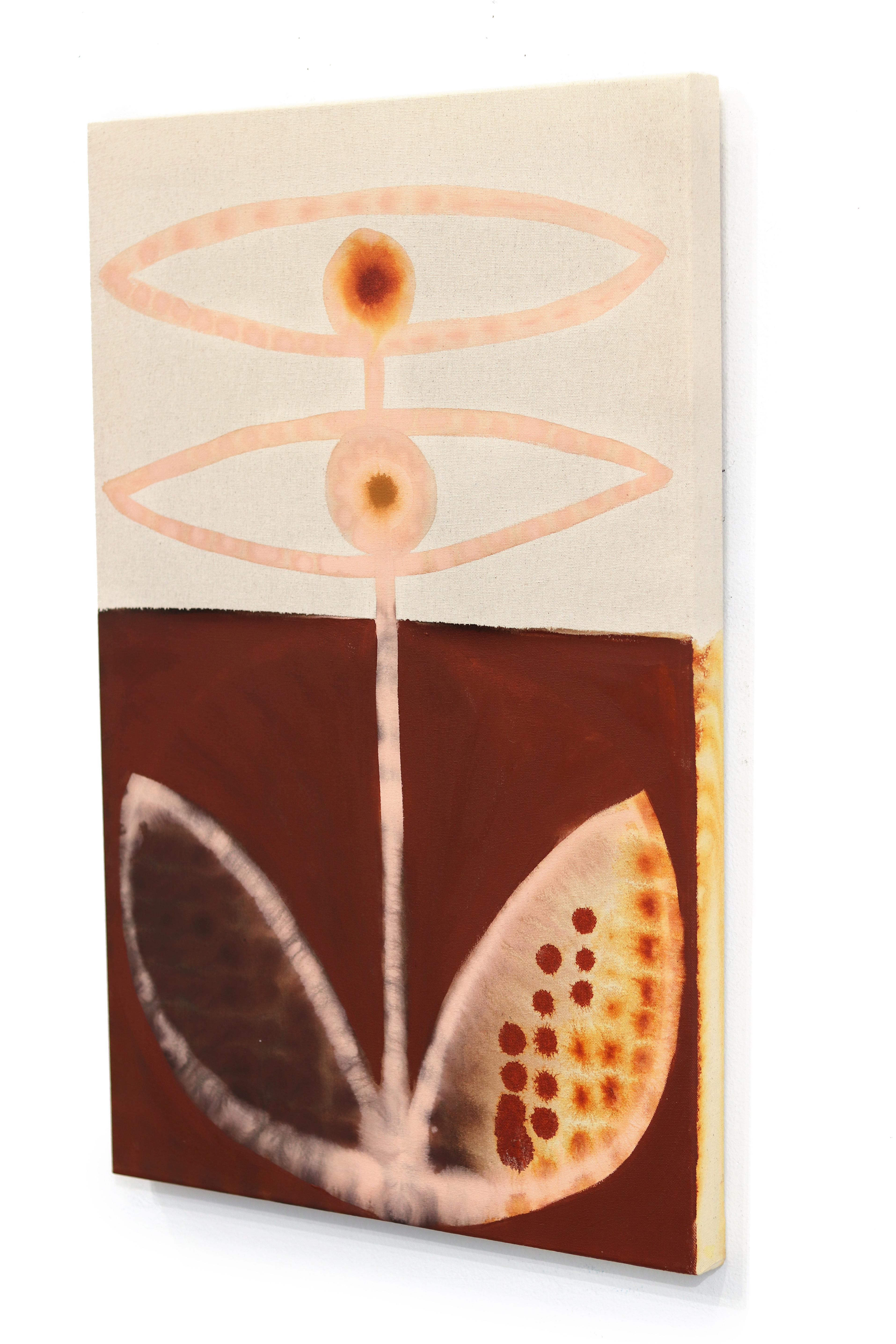 Seeing Bloom - Abstrakte zeitgenössische Volkskunst inspirierte Malerei auf roher Leinwand (Beige), Abstract Painting, von Meredith Walker