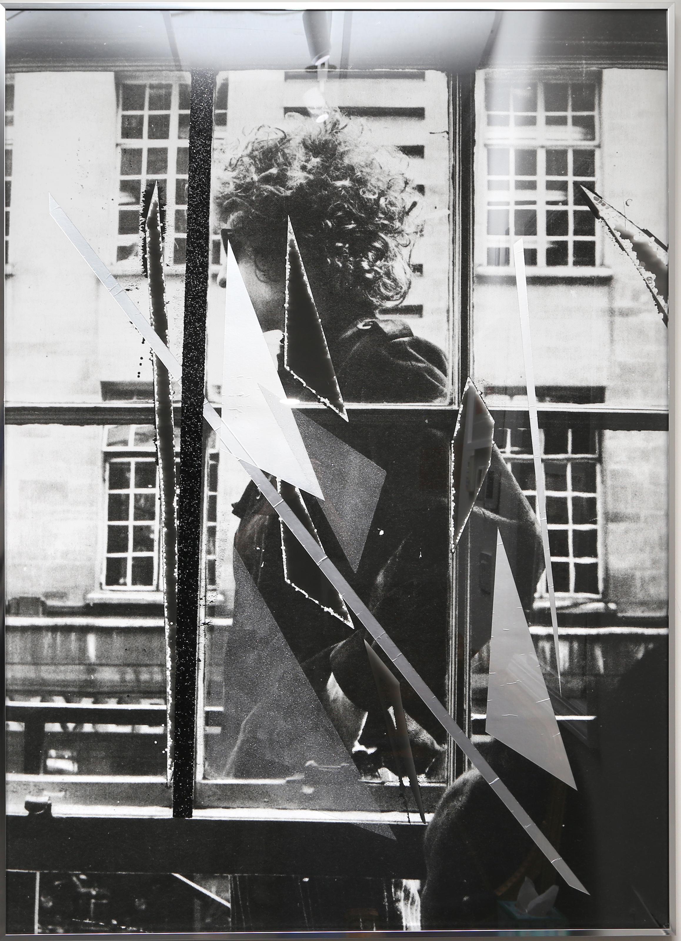 “Bob Dylan I” è un’opera in tecnica mista dell’artista americana Meredyth Sparks (nata nel 1972), del 2007. L'opera sovrappone una fotografia in bianco e nero di una figura dai capelli ricci vista di spalle, con sullo sfondo la facciata di un