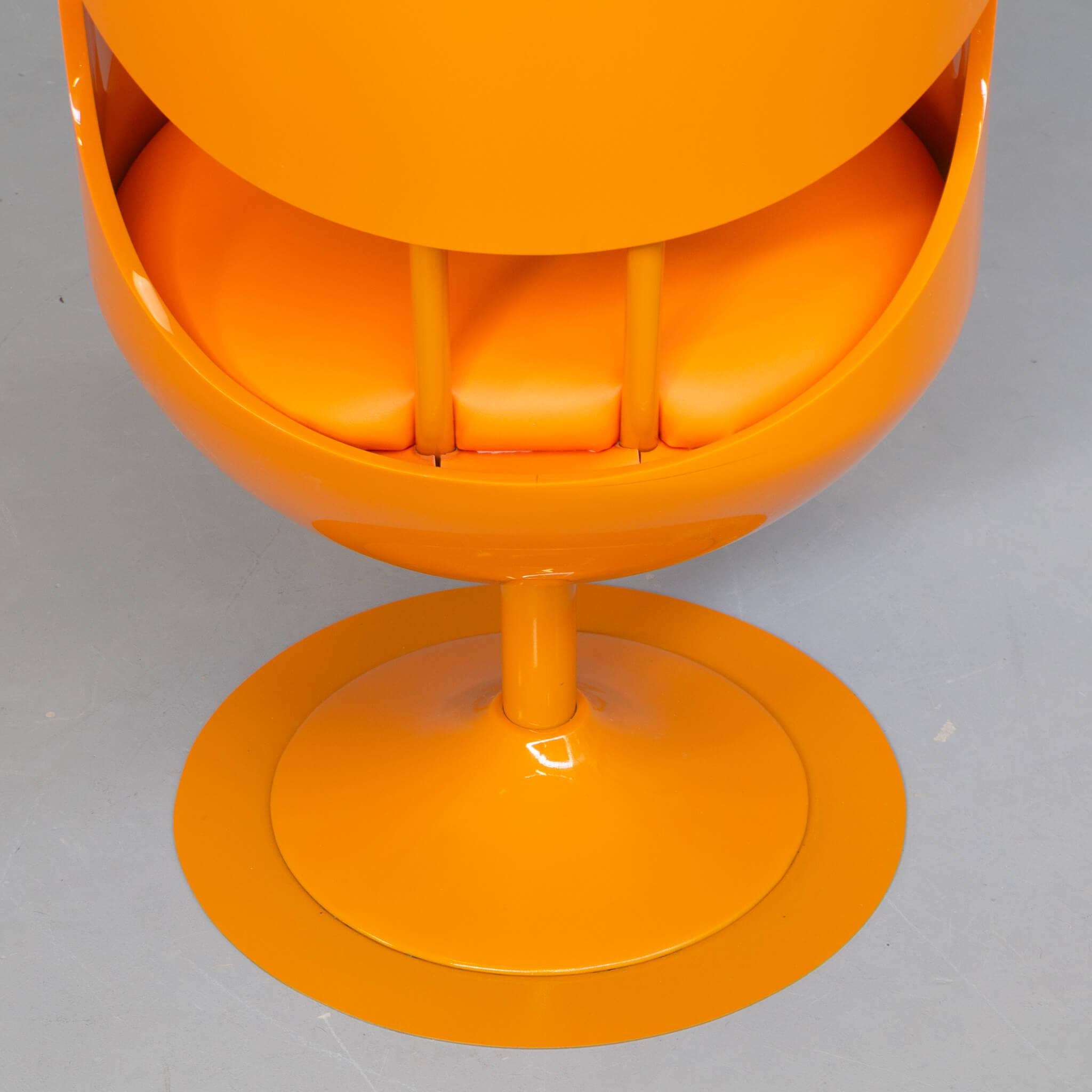Merel Bekking ‘Scientifically’ Orange Swivel Chair For Sale 4