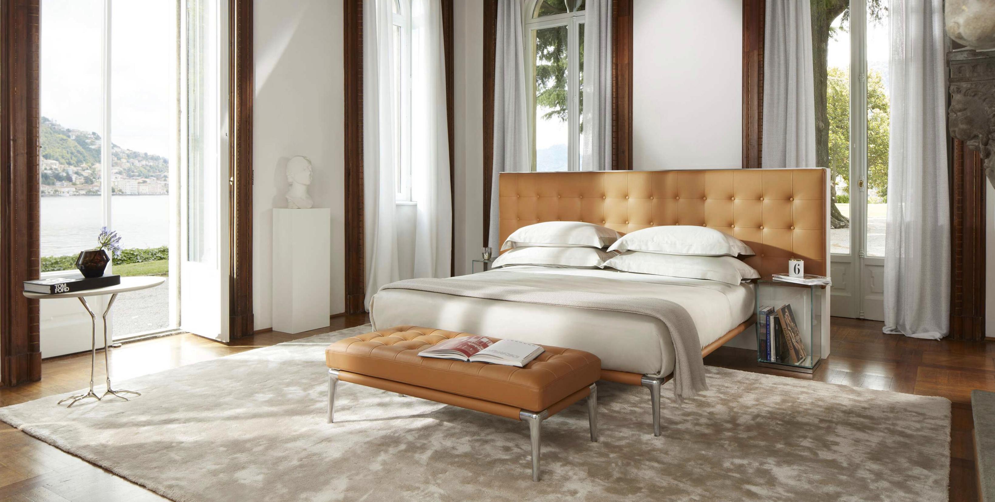 Meret Oppenheim Set di due tavolini Traccia per Cassina in vendita 8