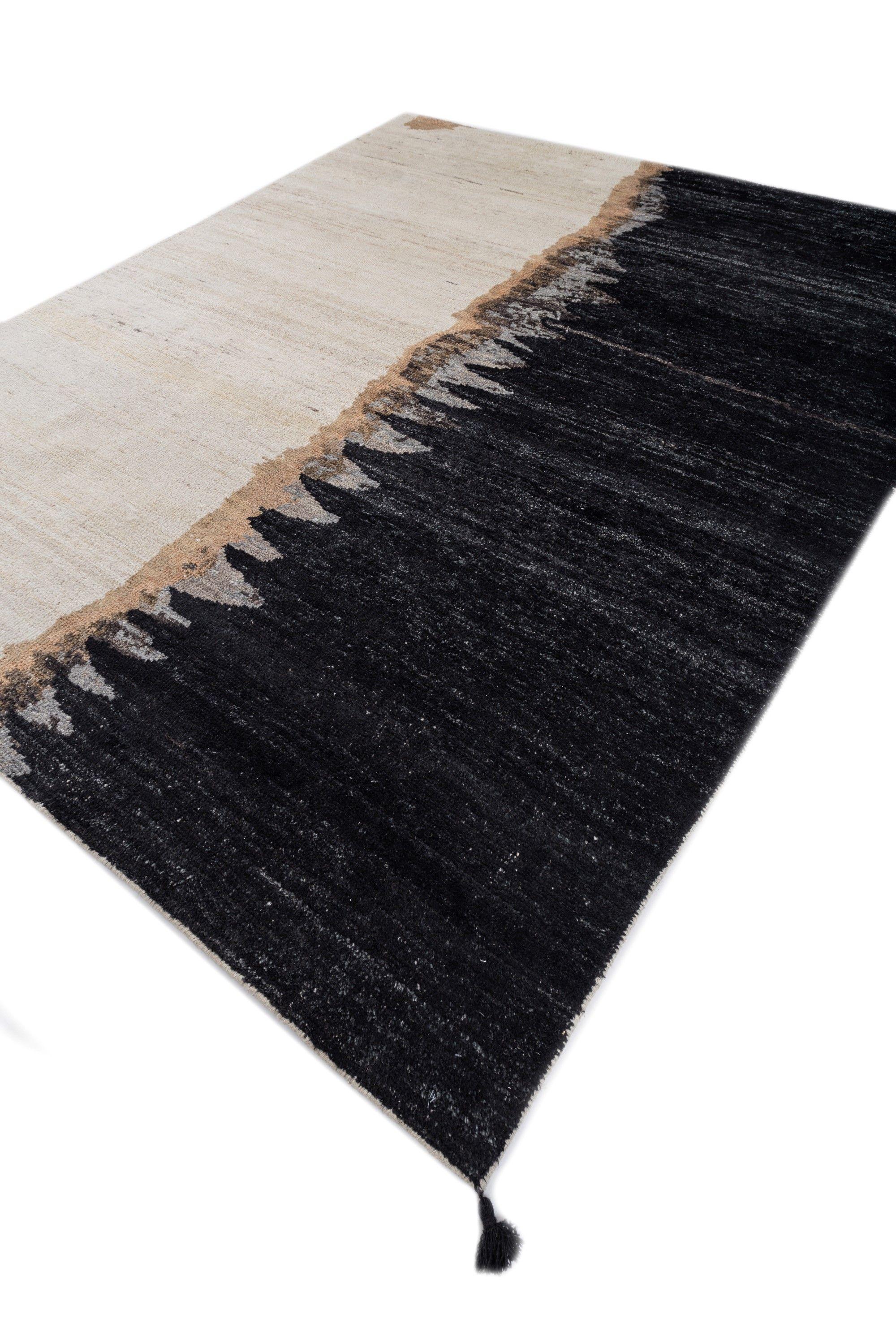 Modern Merging Ripples Vanilla & Ebony 240x300 cm Hand Knotted Rugs For Sale