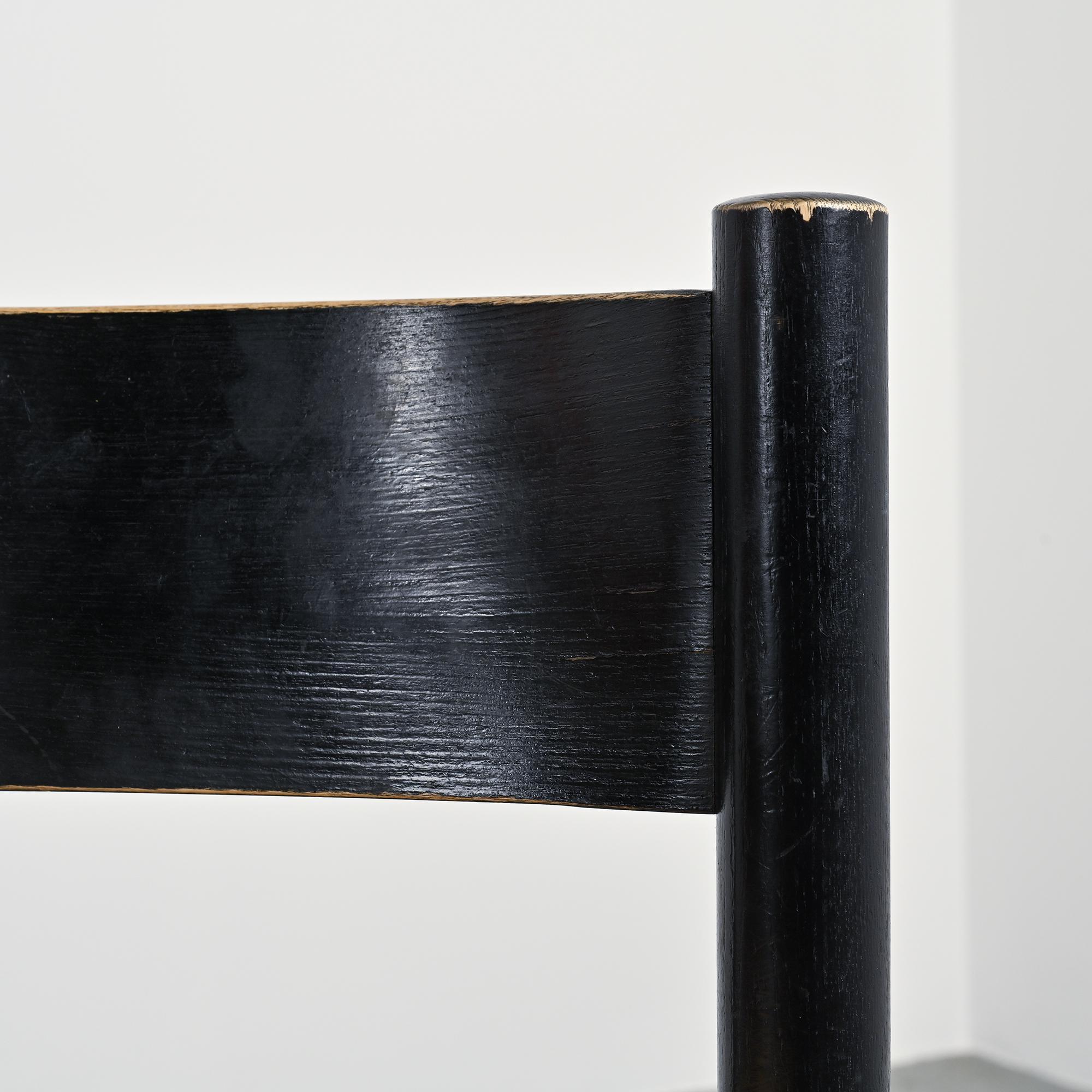 Meribel Stuhl aus schwarz gebeizter Esche, Charlotte Perriand, um 1950 im Angebot 3