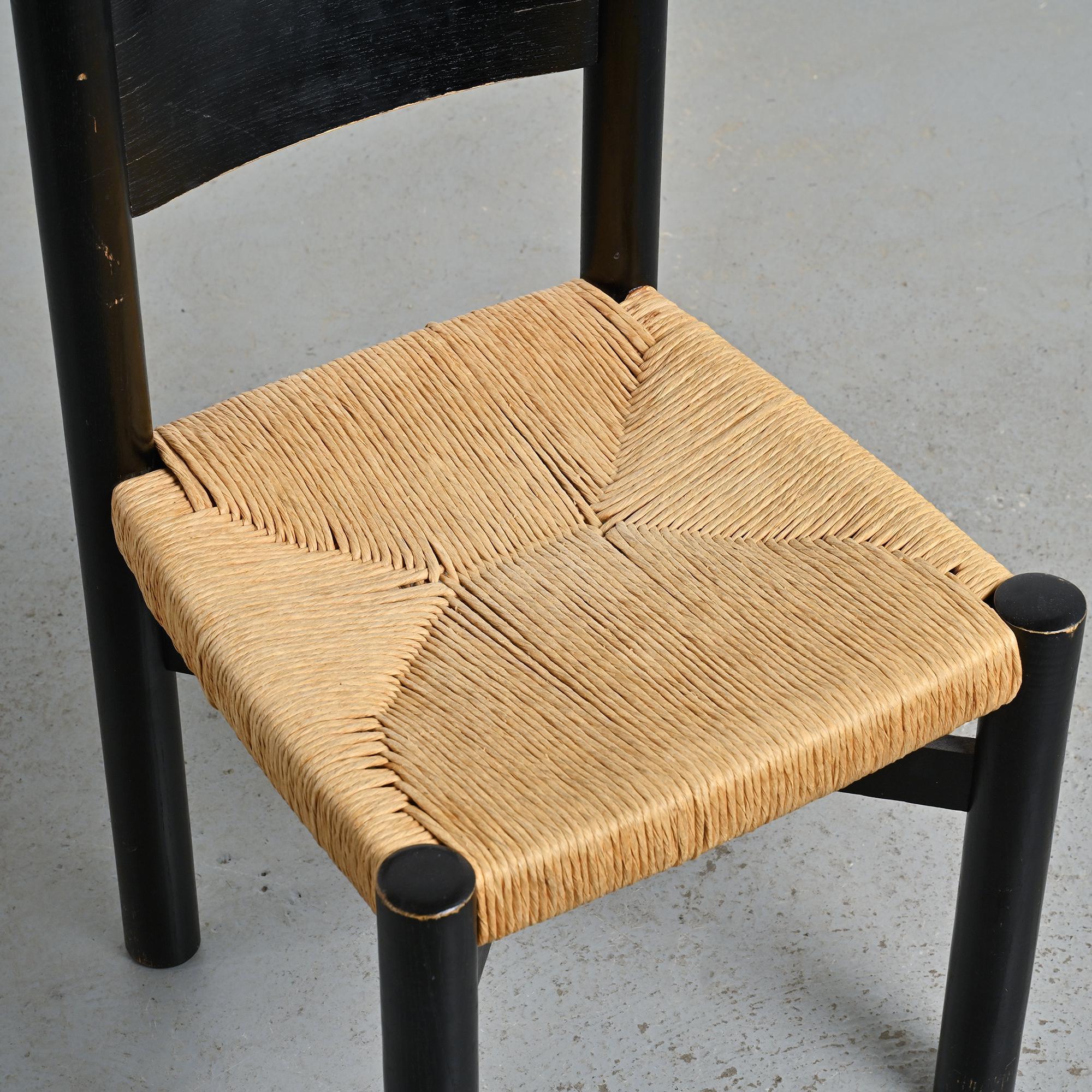 Meribel Stuhl aus schwarz gebeizter Esche, Charlotte Perriand, um 1950 im Angebot 1