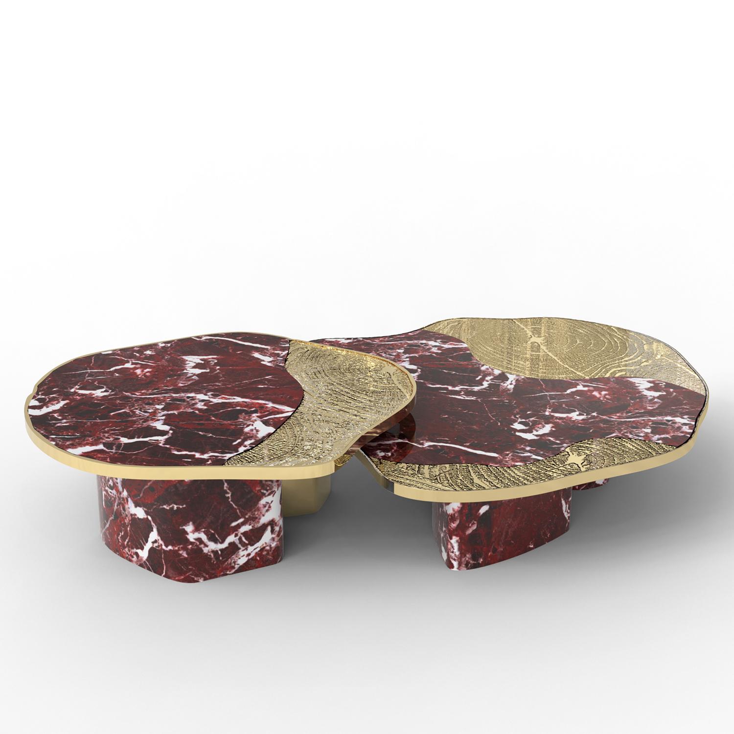 Coffee Table Merida Red Marble Set of 2 with wooden structure 
covered with red marble with veining and with casted solid 
brass in polished gold plated finish. Tops are made with red
marble and with casted solid brass in polished gold plated finish