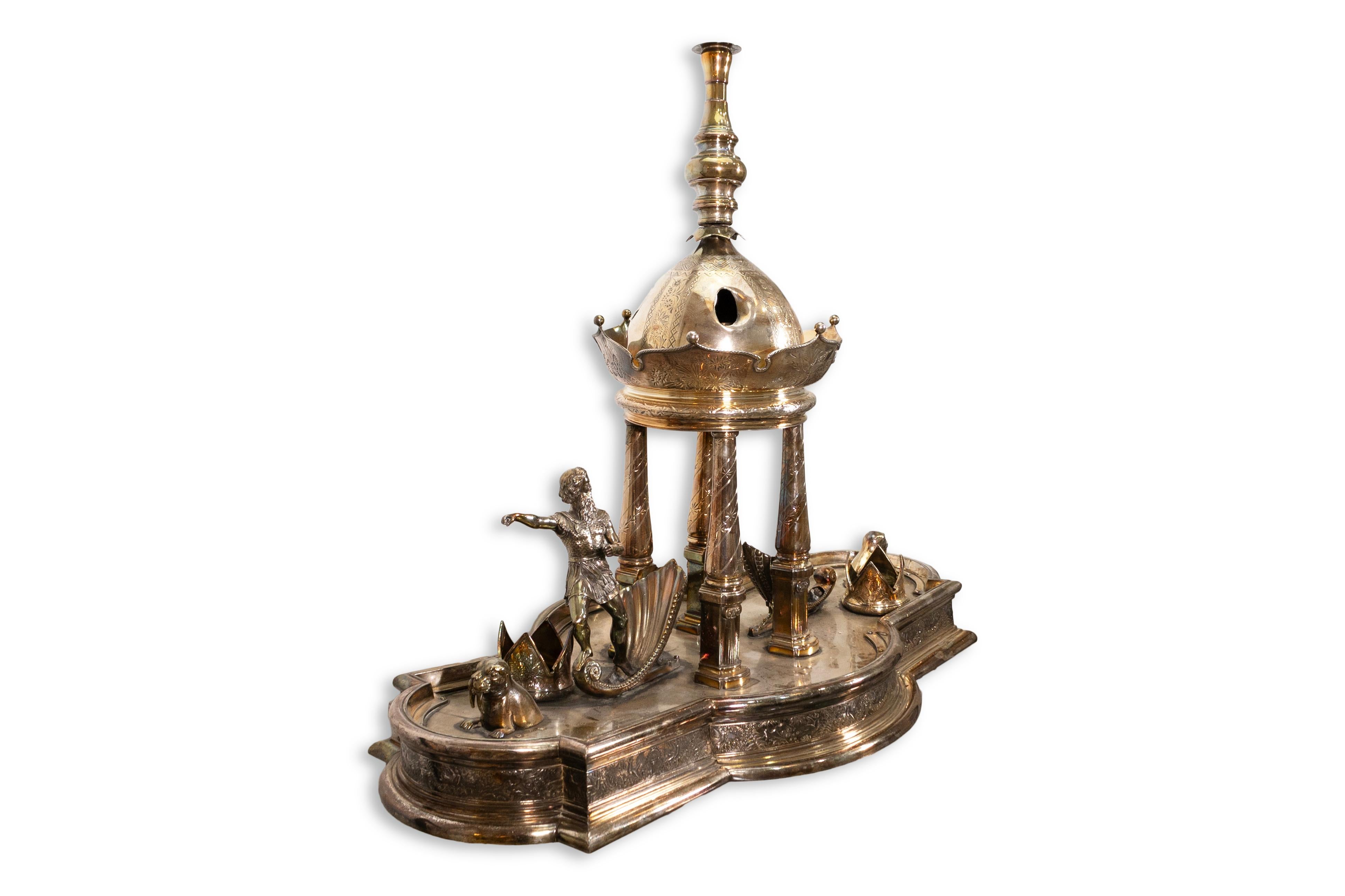 20th Century Meriden Britannia Co American Silver Plate Ornamental Centerpiece Candle Holder For Sale