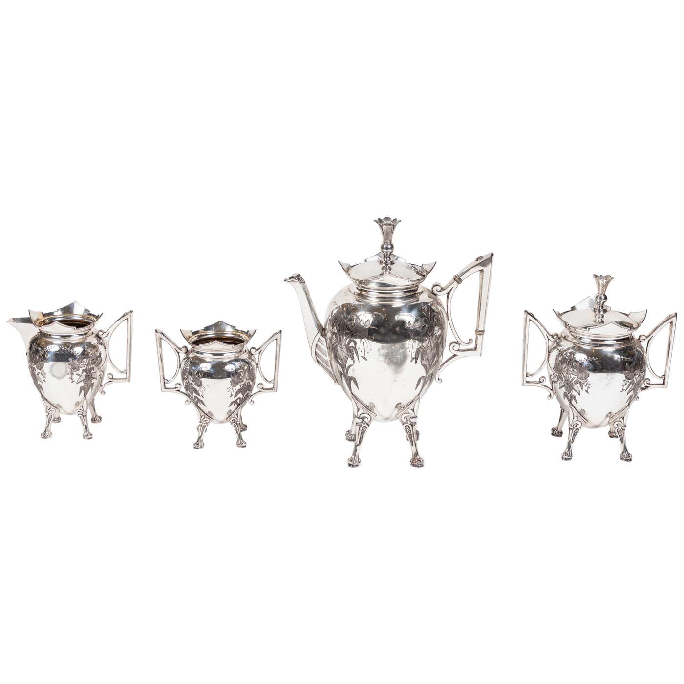 Meriden Britannia Company Victorian Silver Plate Coffee Set For Sale at