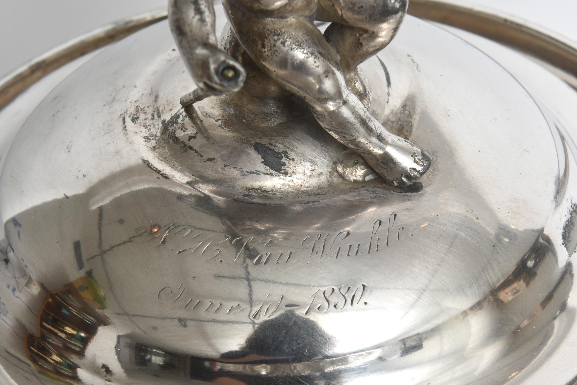 Victorian Meriden Silver Plate Aesthetic Figural Lemonade Ice Water Tilting Pitcher For Sale