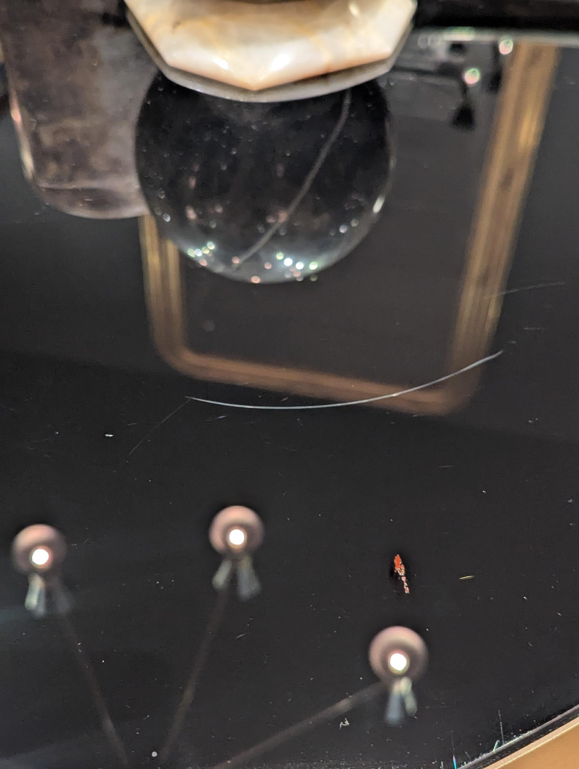 Meridiani BELT Table basse ronde en laiton et verre fumé par Andrea Parisio en vente 4