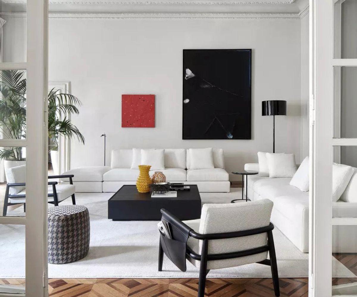 Italian Meridiani Teresa Armchair with Black Oak Frame and Leather Details For Sale