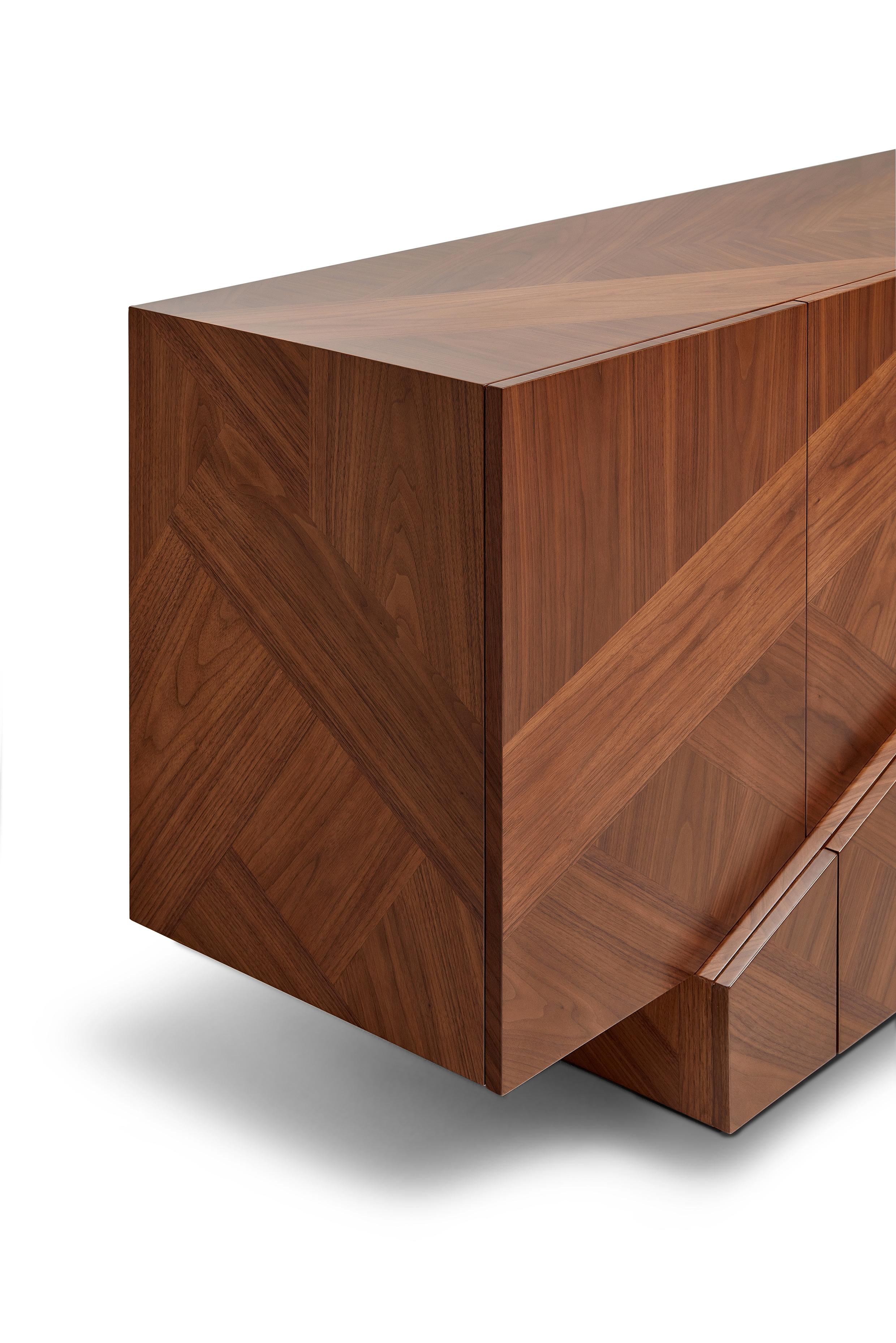 Portoghese Credenza Meridiano Wood di Ginger & Jagger in vendita