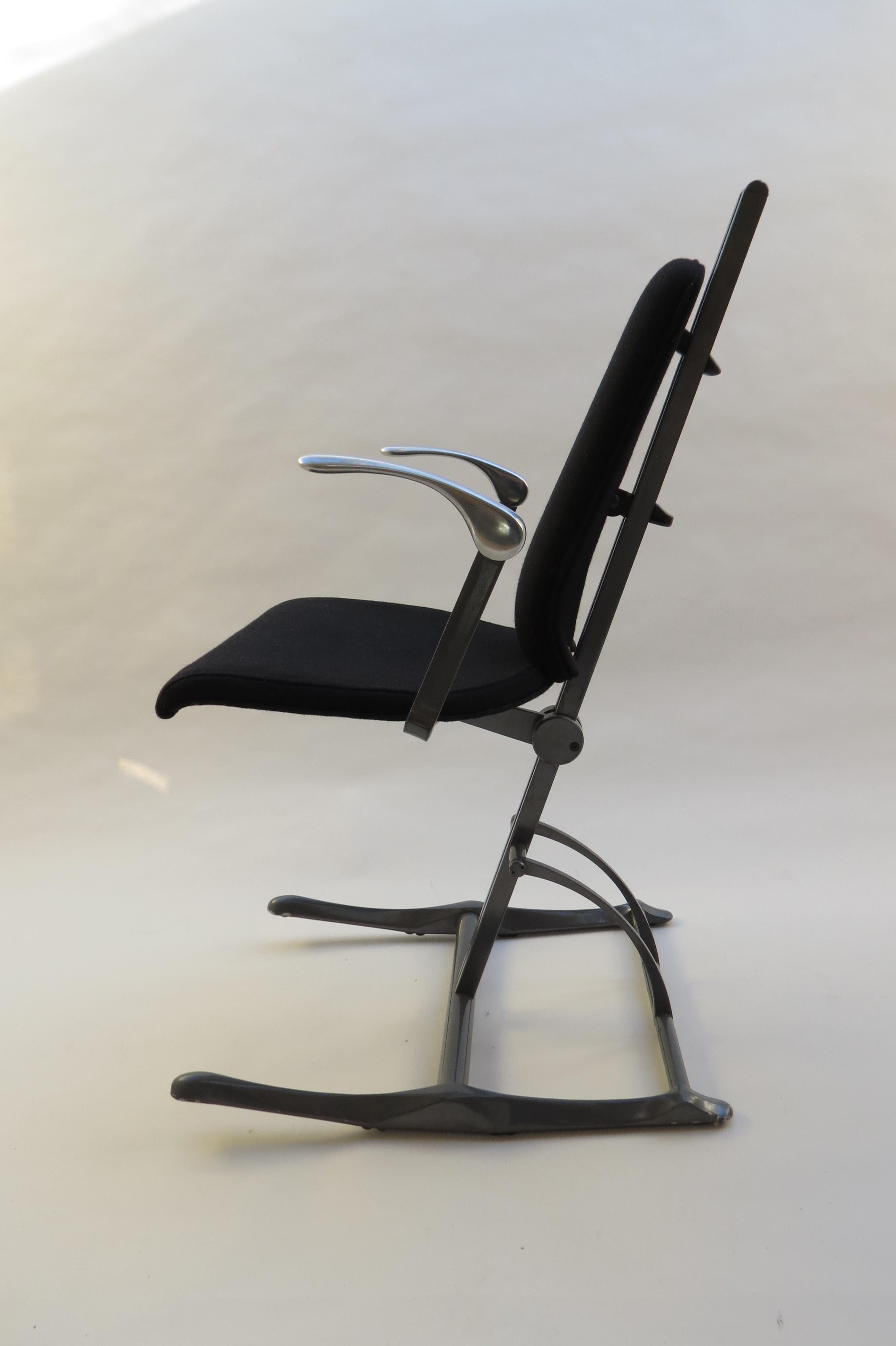 Meridio Office Chair by Michael Dye for Hille, 1990s In Fair Condition In Stow on the Wold, GB