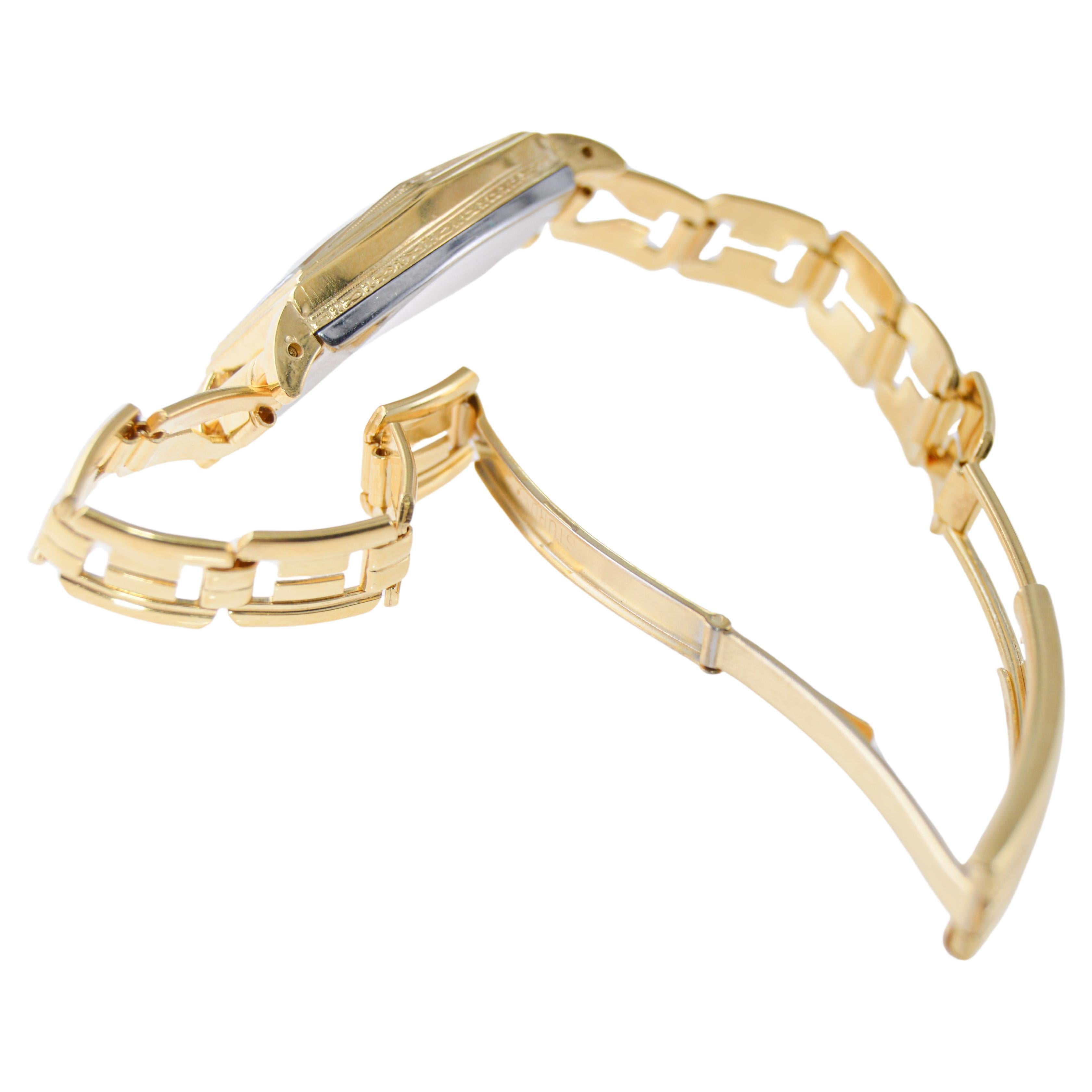 Montre Merit Art Deco en or avec bracelet d'origine circa 1940's en vente 1