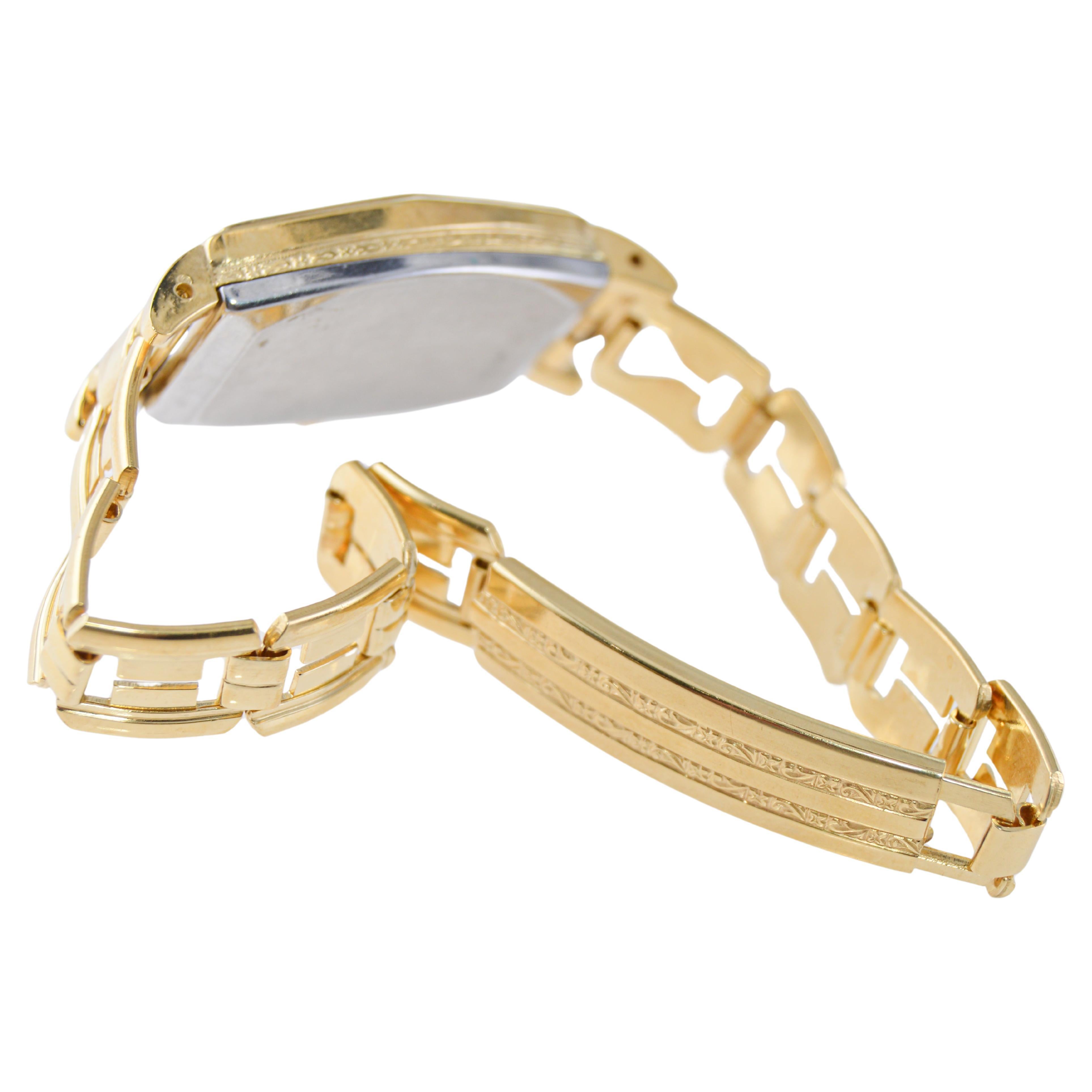 Montre Merit Art Deco en or avec bracelet d'origine circa 1940's en vente 2