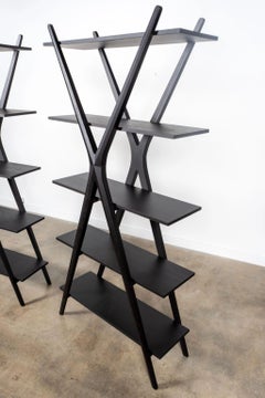 Mensola a croce Meritalia, Nero di Carlo Contin