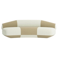 Meritalia Hug Sofa gepolstert in Bicolor stoff von Cristián Mohaded