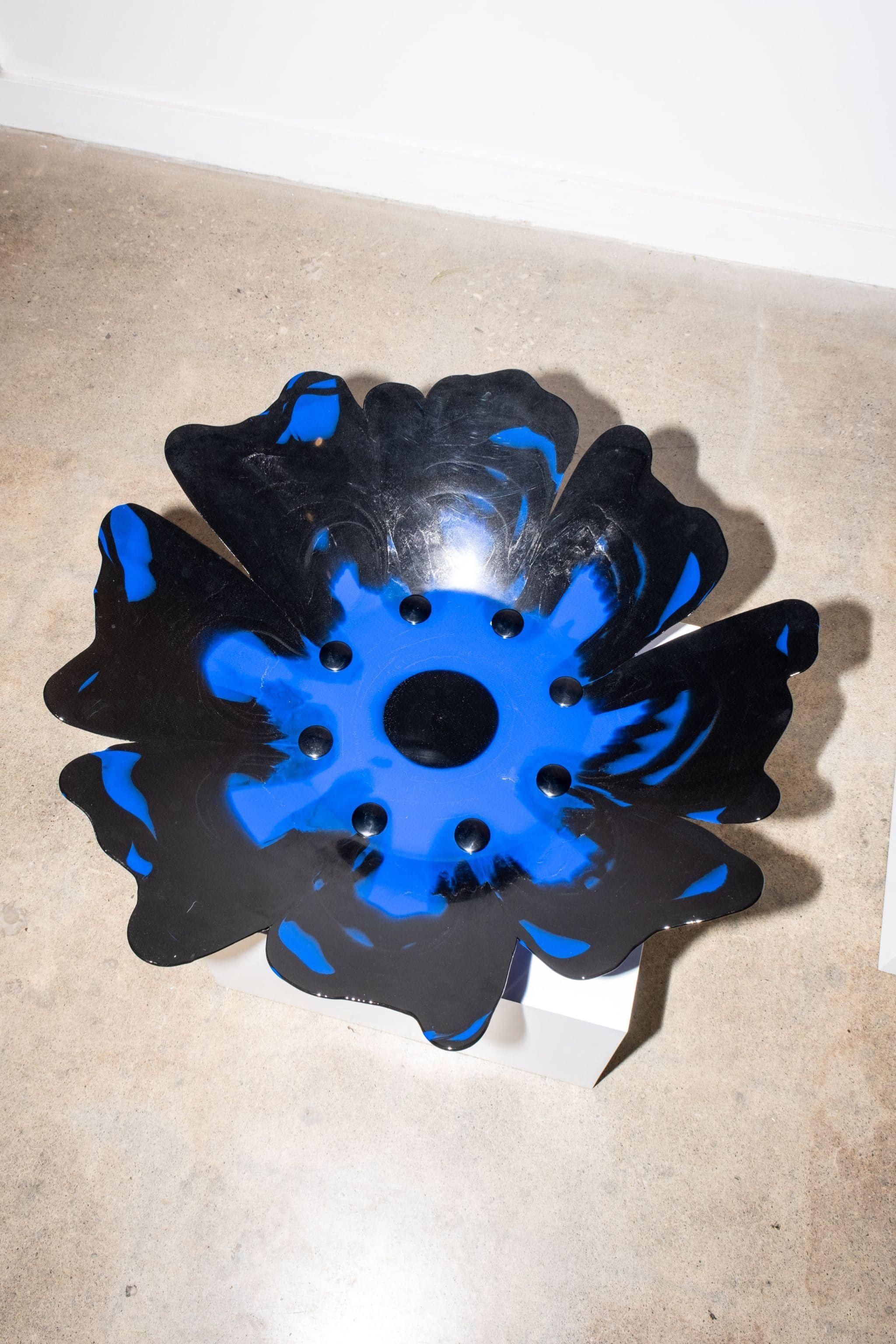 Italian Meritalia Papavero Vase / Black and Blue by Gaetano Pesce For Sale