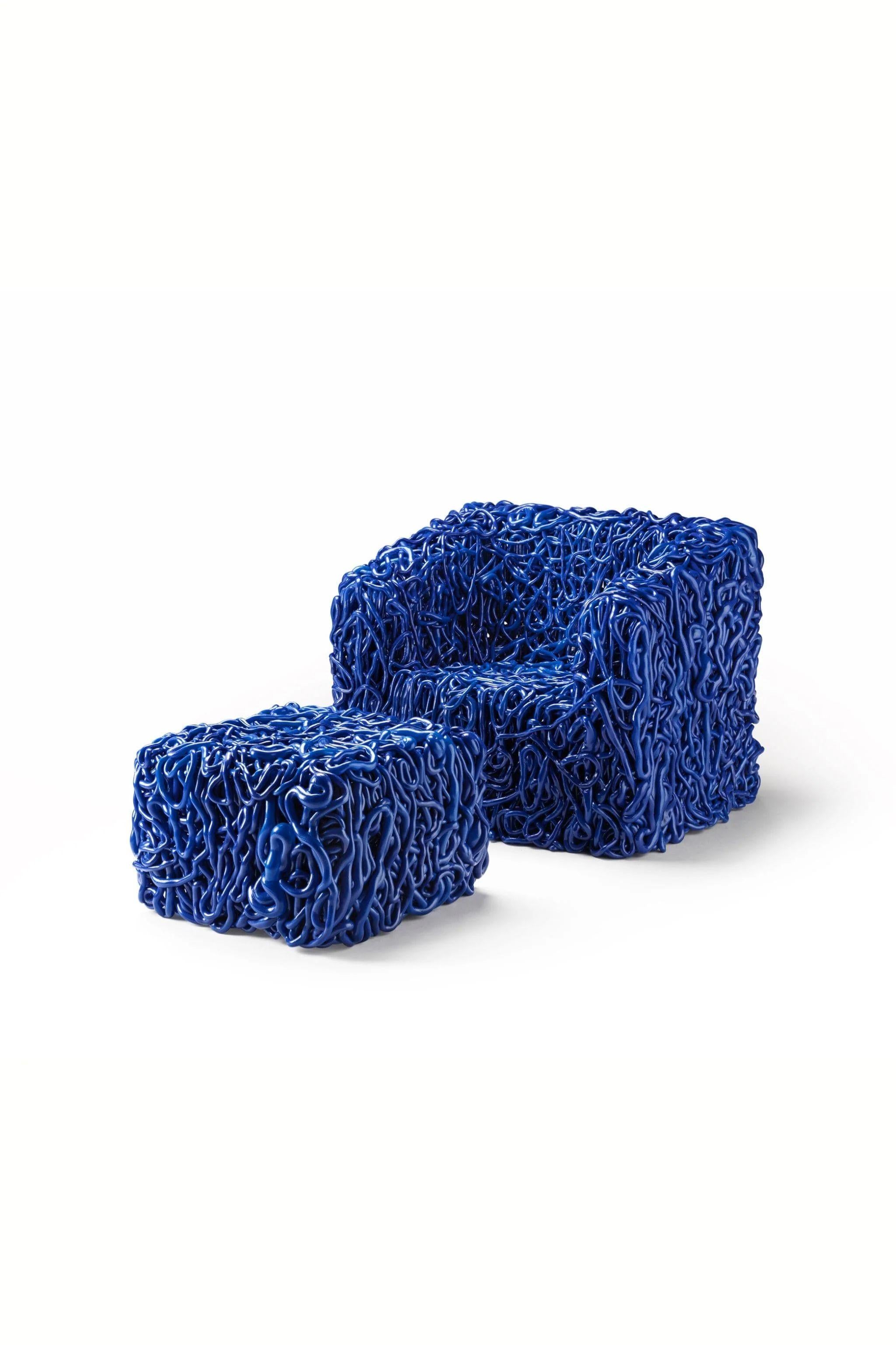 Meritalia Senzafine Hocker, blau von Gaetano Pesce (Postmoderne) im Angebot