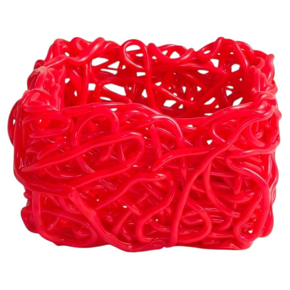 Vaso grande “Senzafine Square Basket” di Meritalia - Cesto portaoggetti di Gaetano Pesce in vendita