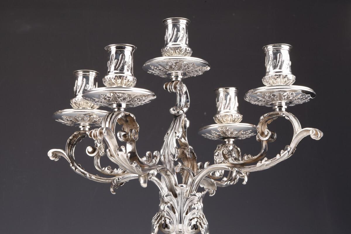 Merite - Pair of 19th Century Sterling Silver Candelabra For Sale 2