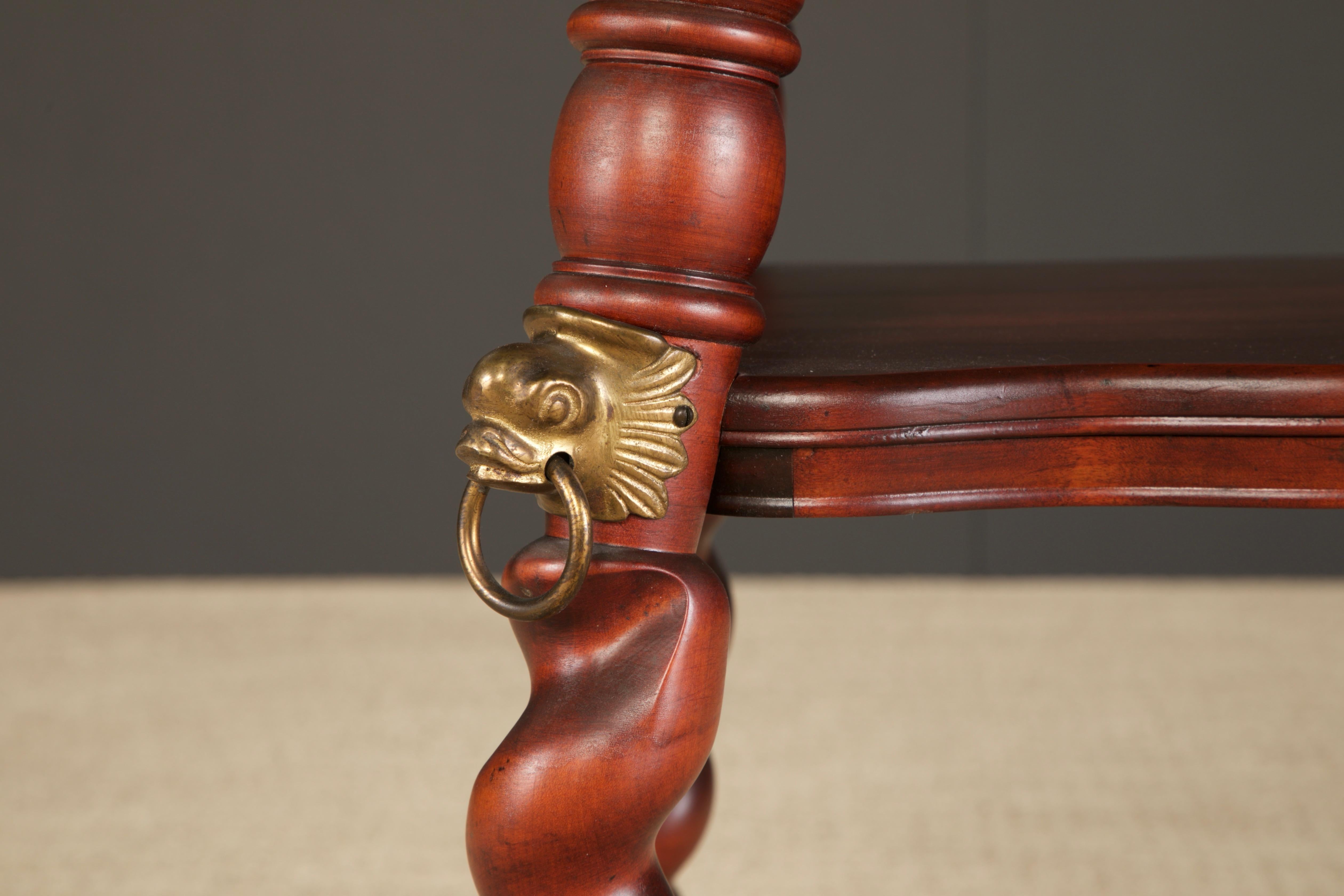 Merklen Brothers Antiker viktorianischer Mitteltisch, ca. 1880 New York, restauriert im Angebot 4