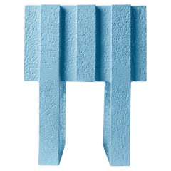 Table de chevet « Merlate » en céramique bleu clair, par Patricia Urquiola