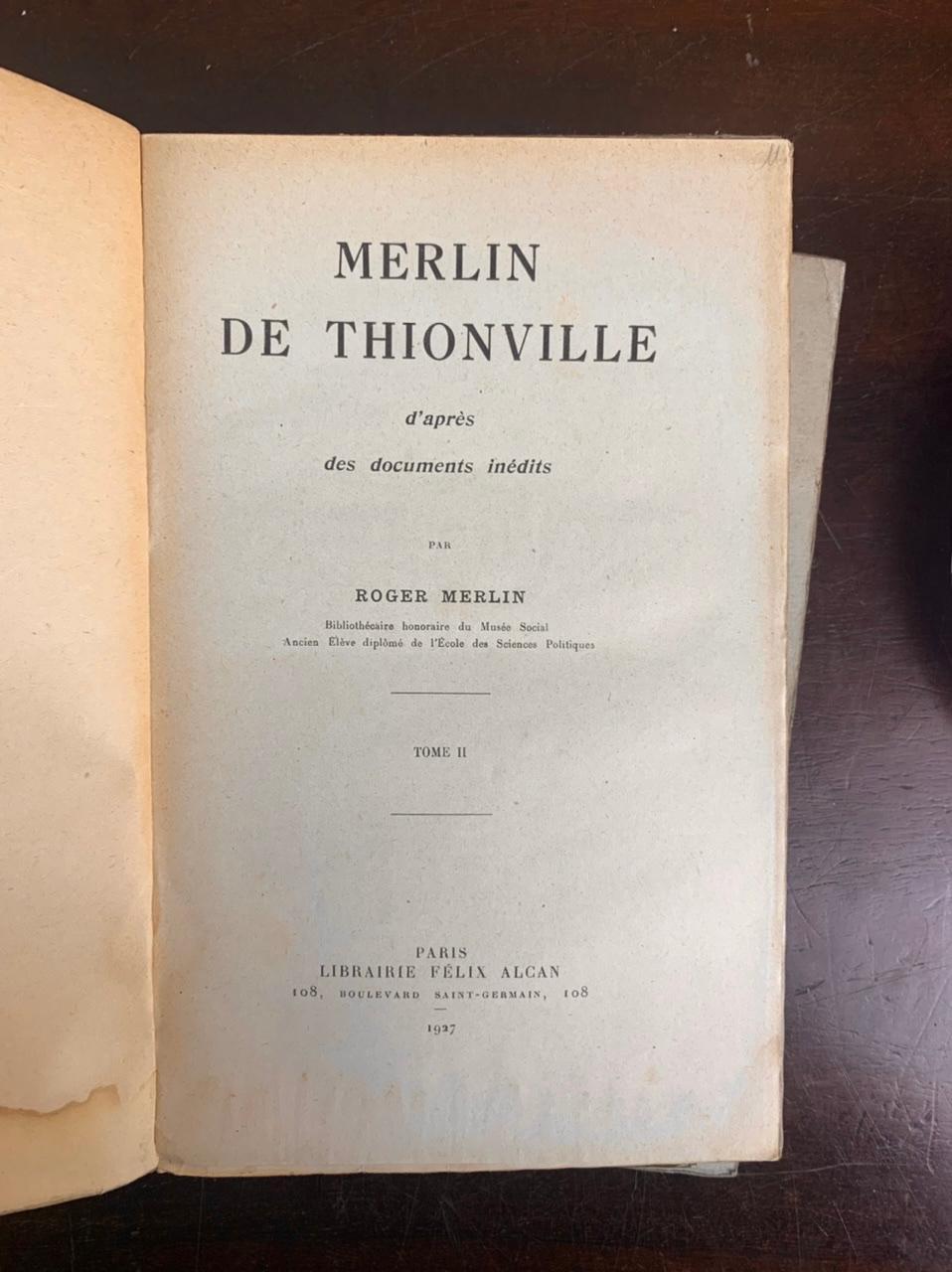 Early 20th Century Merlin De Thionville Pair of Books from the 20th Century France For Sale