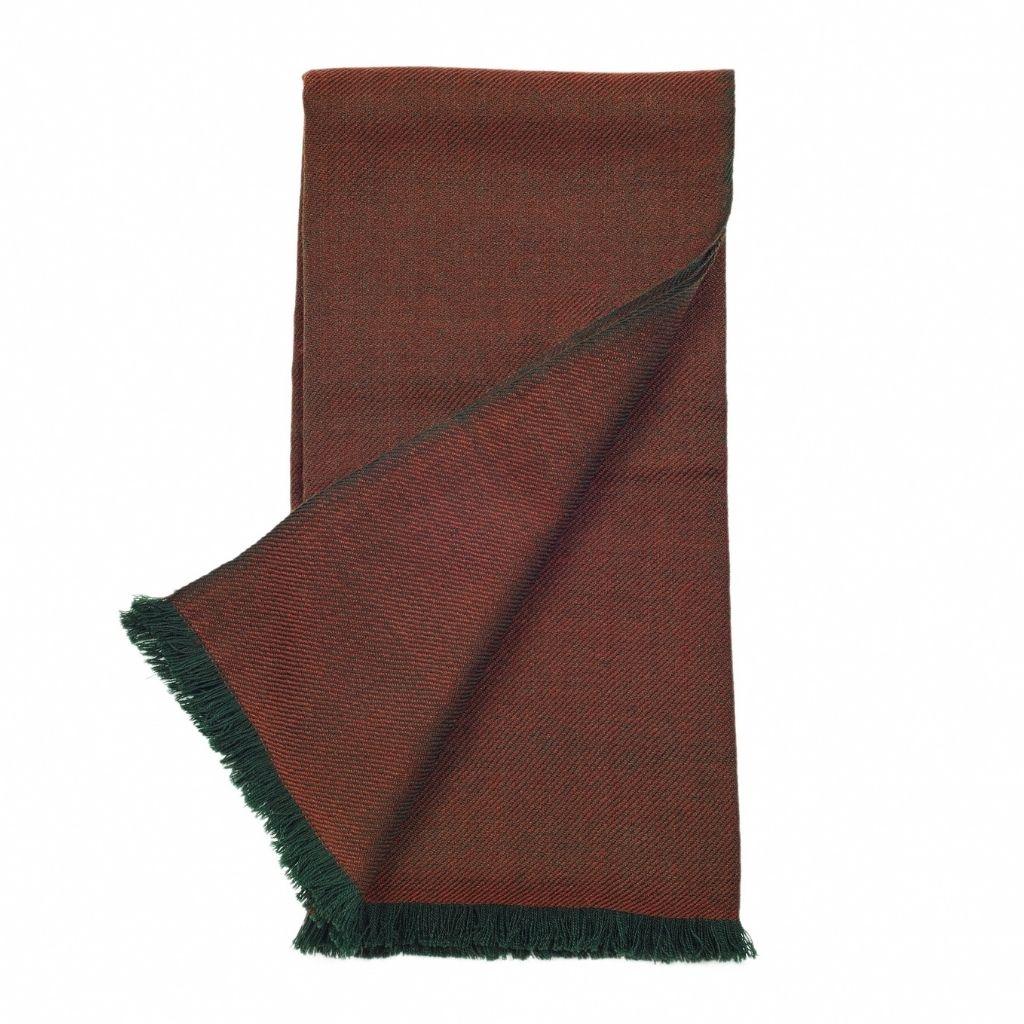 Throw / couverture artisanale Merlot Merino en rouge marron foncé et abat-jour olive