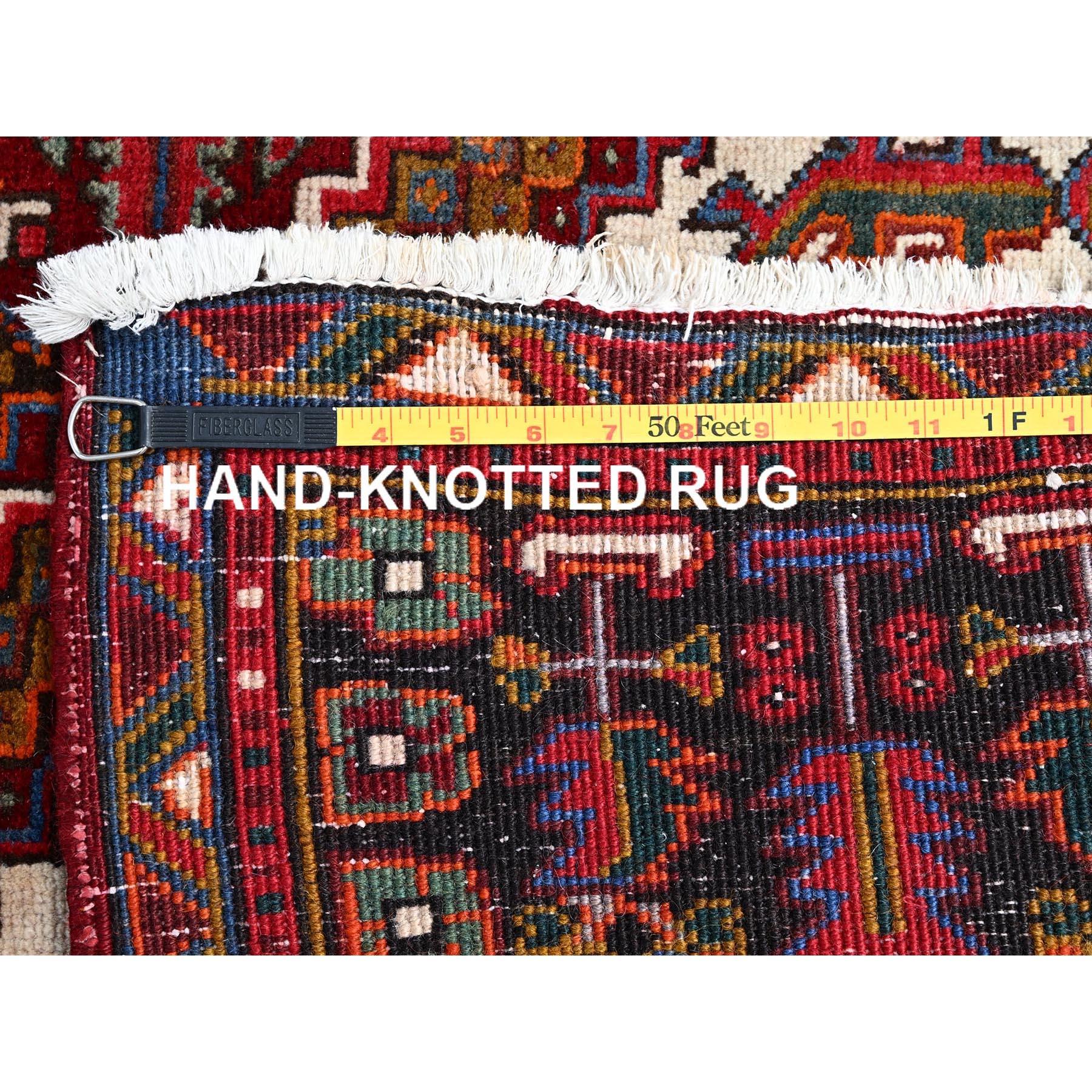 Merlot Red Rustic Look Evenly Worn Wool Hand Knots Rugs Vintage Persian Heriz in vendita 4