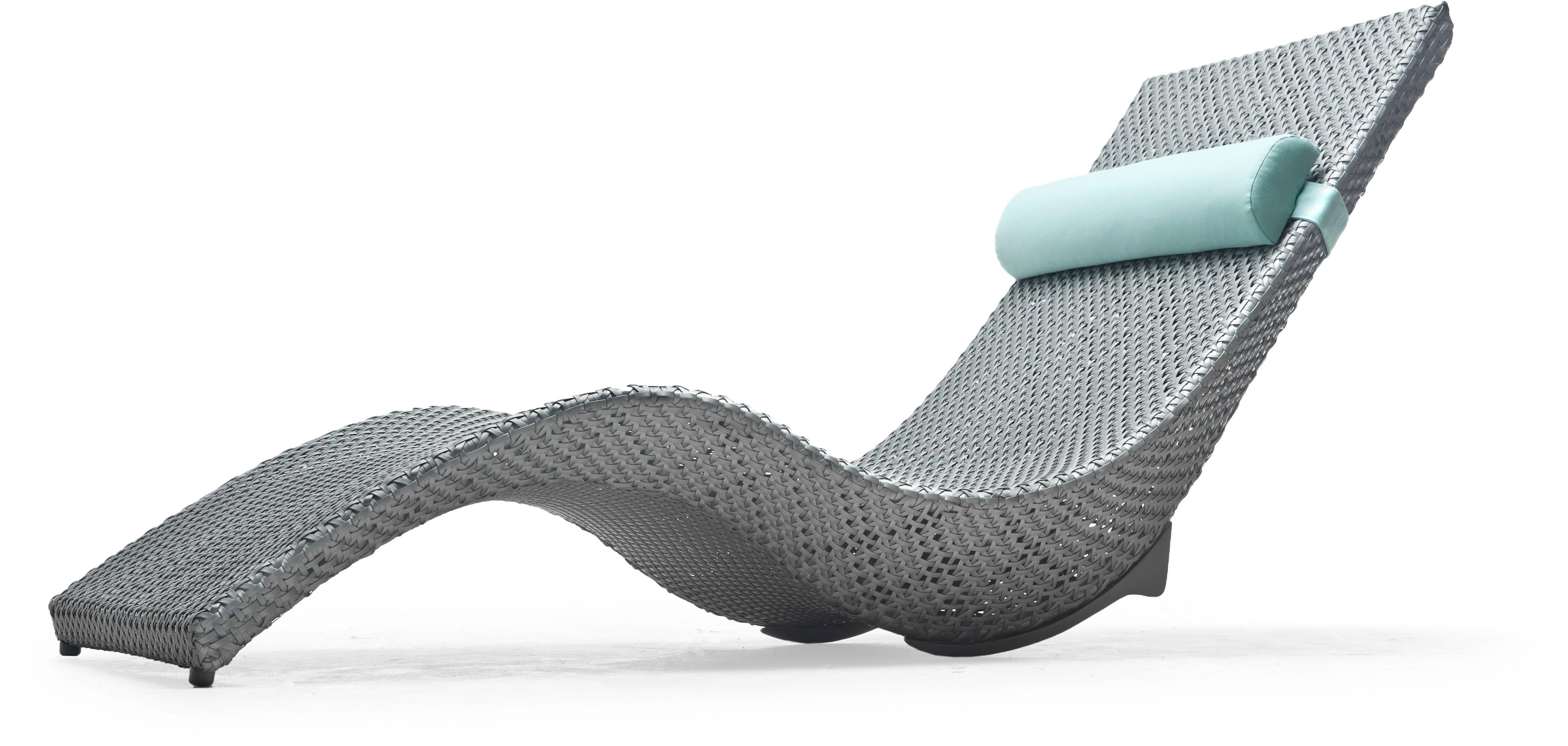 Mermaid chaise lounge by Kenneth Cobonpue.
Materials: polyethelene. aluminum.
Also available in other colors. 
Dimensions: 170 cm x 69 cm x H 88 cm.

The mermaid is a unique and sensual design made of woven polyethylene over a powder-coated