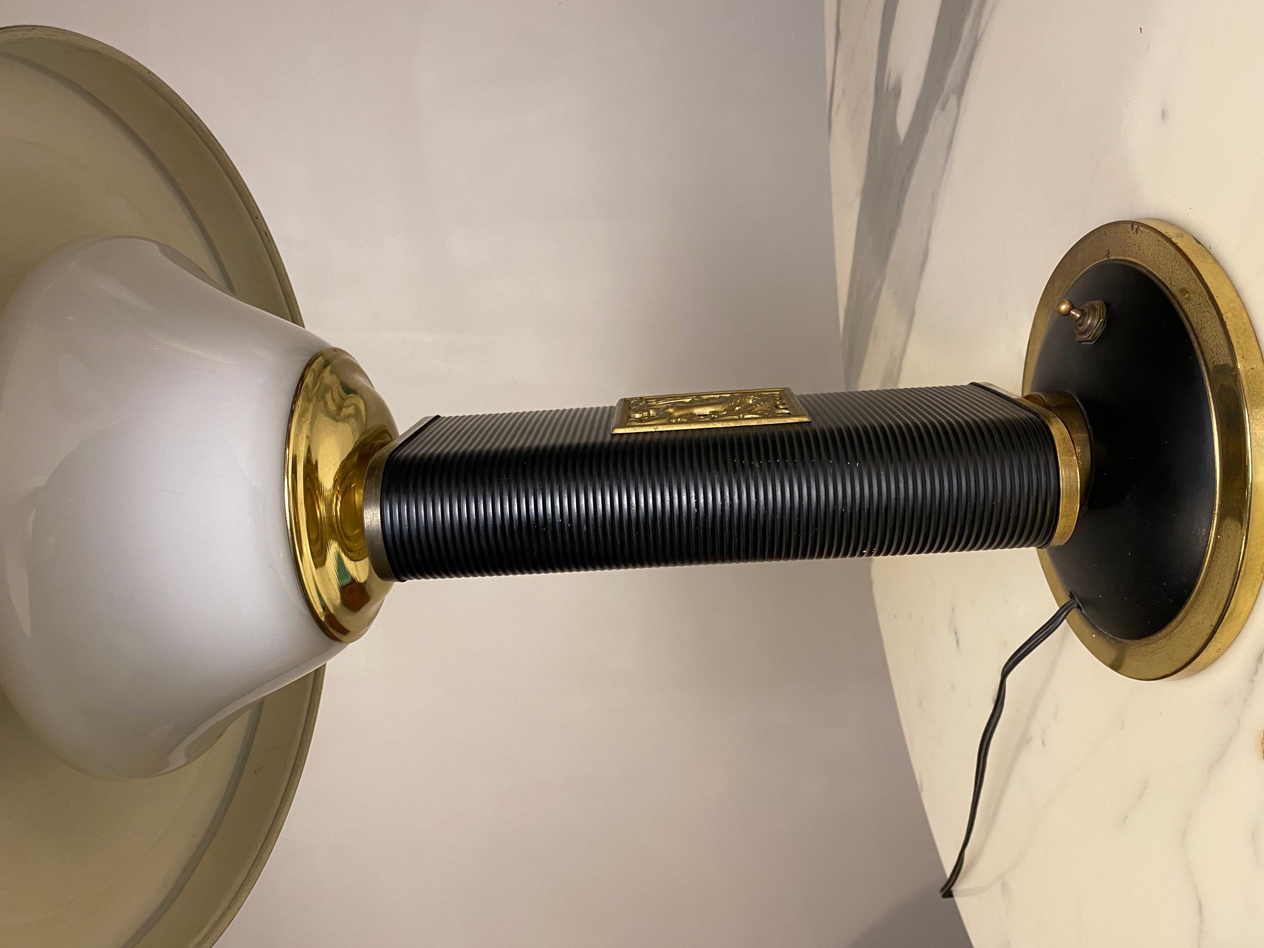 eileen grey lamp