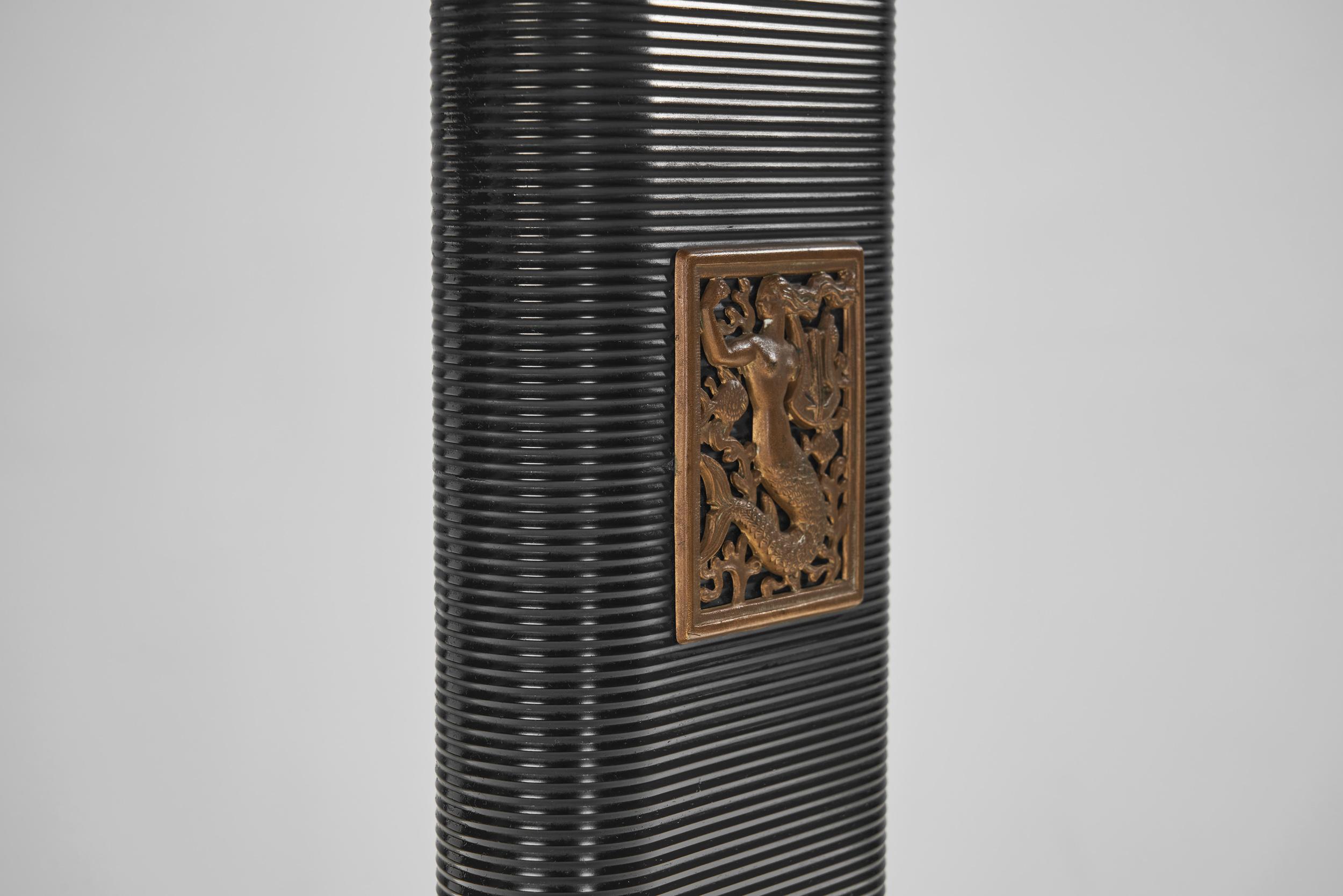 Meerjungfrau Tischlampe von Eileen Gray für Jumo, Frankreich ca 1950s im Angebot 8