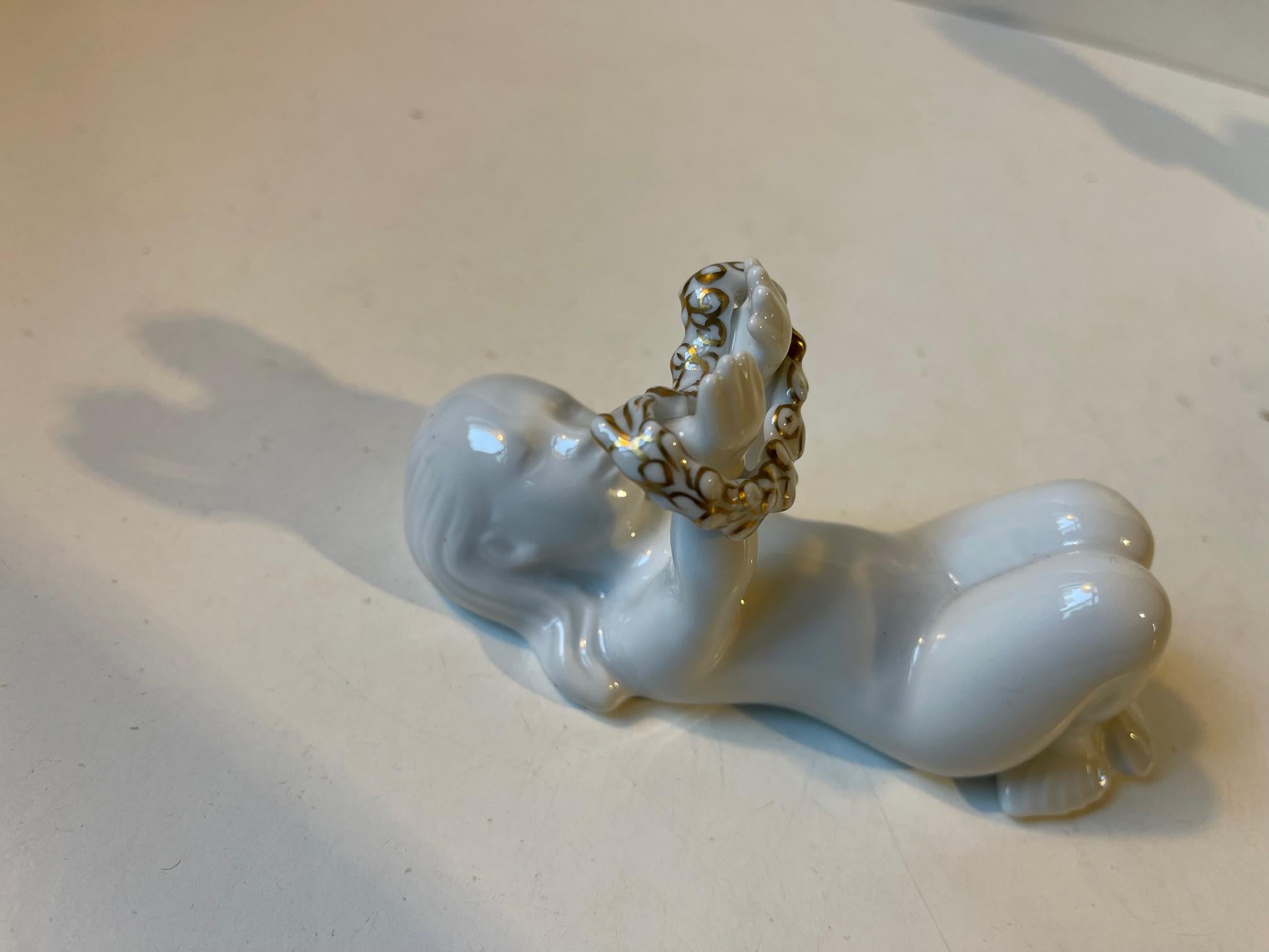 Porcelaine Figurines en porcelaine de la progéniture des sirènes par Sadolin & Jespersen - Bing & Grøndahl en vente