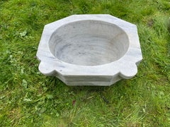 Mermer Kurna (Marble Bathing Bowl)