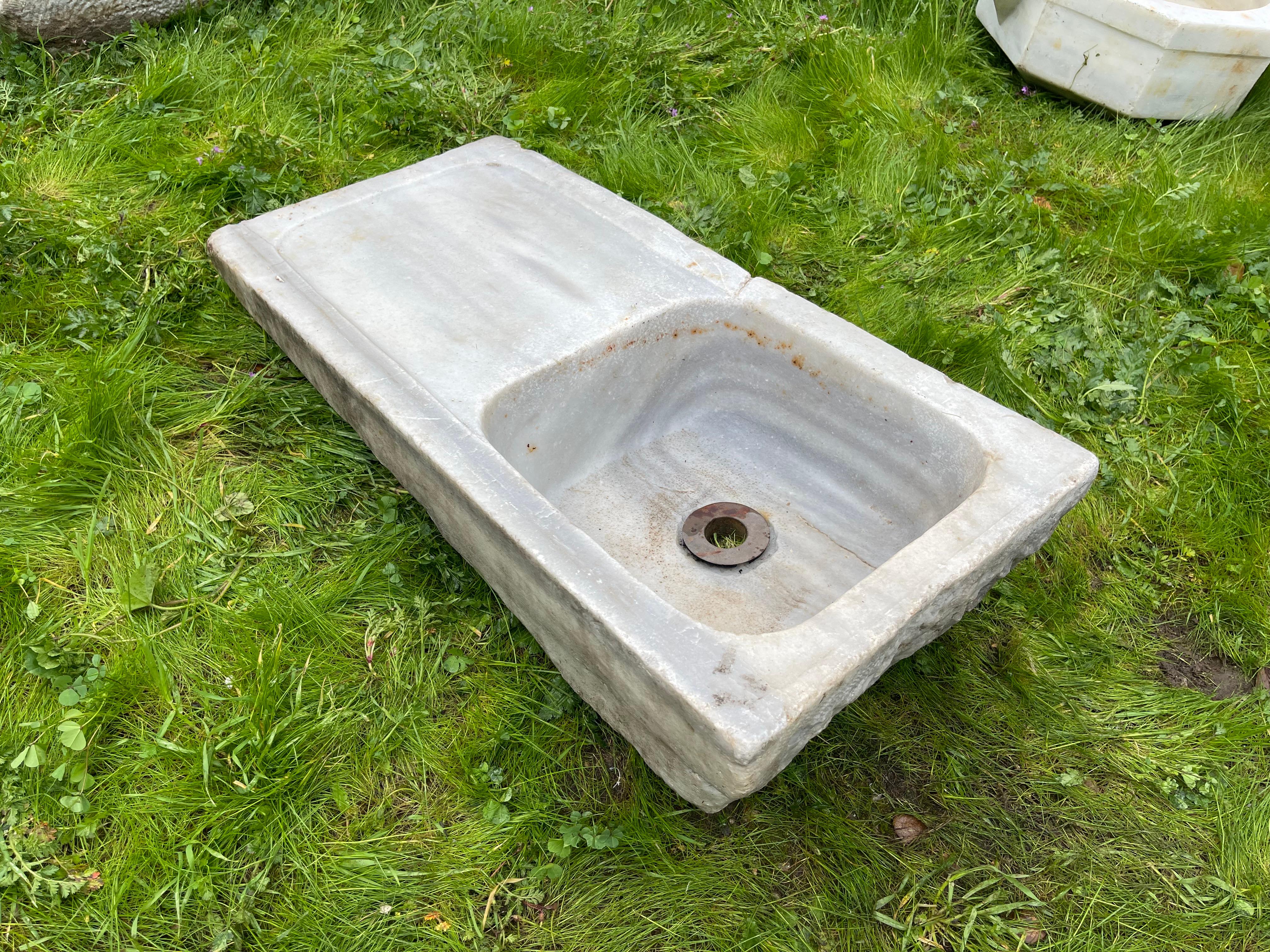 Mermer Lavabo (Lavello Ottomano in Marmo) 0228 In condizioni buone in vendita a Ojai, US