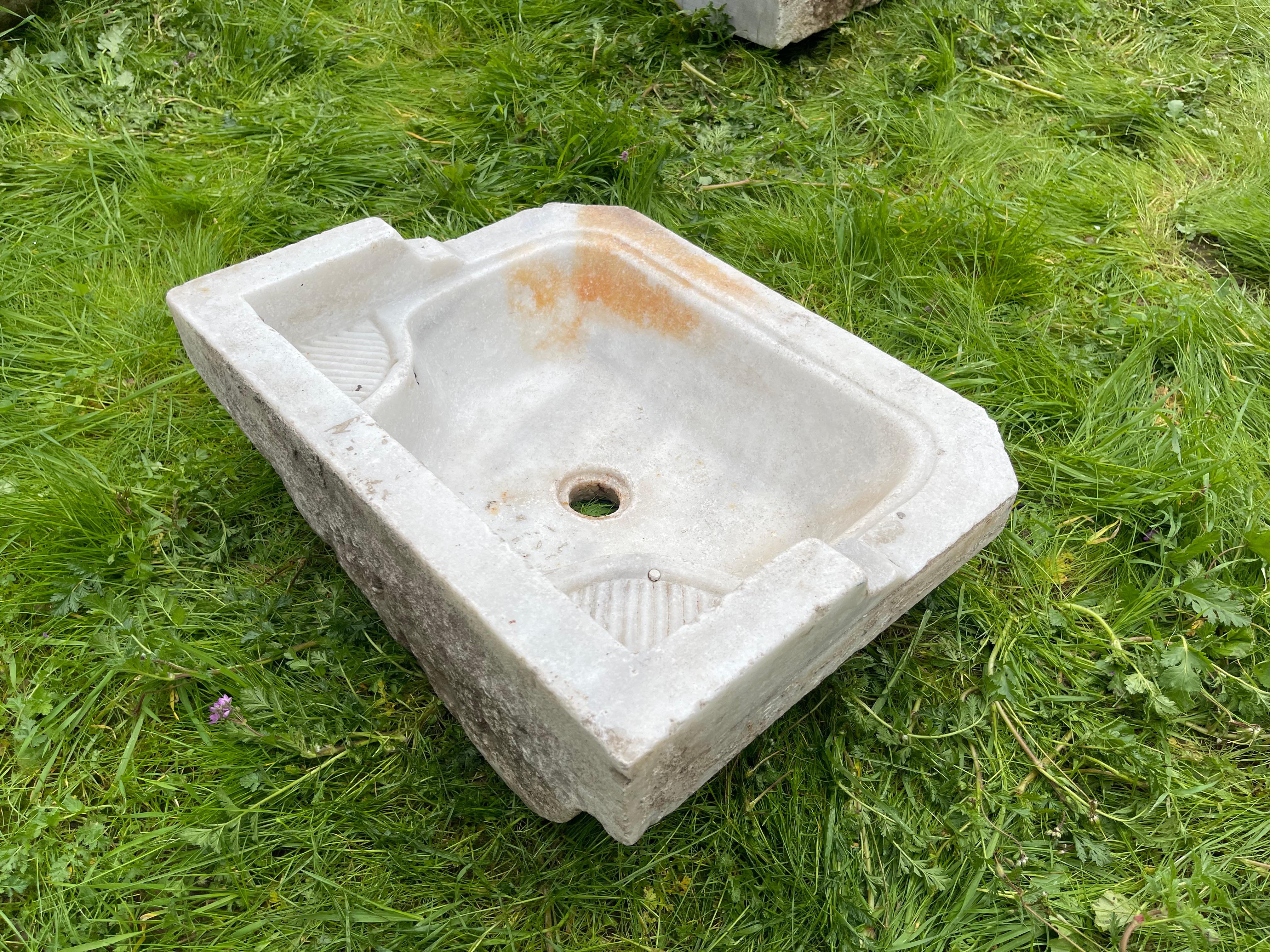 Mermer Lavabo (Ottoman Marble Sink) 0235 For Sale 3