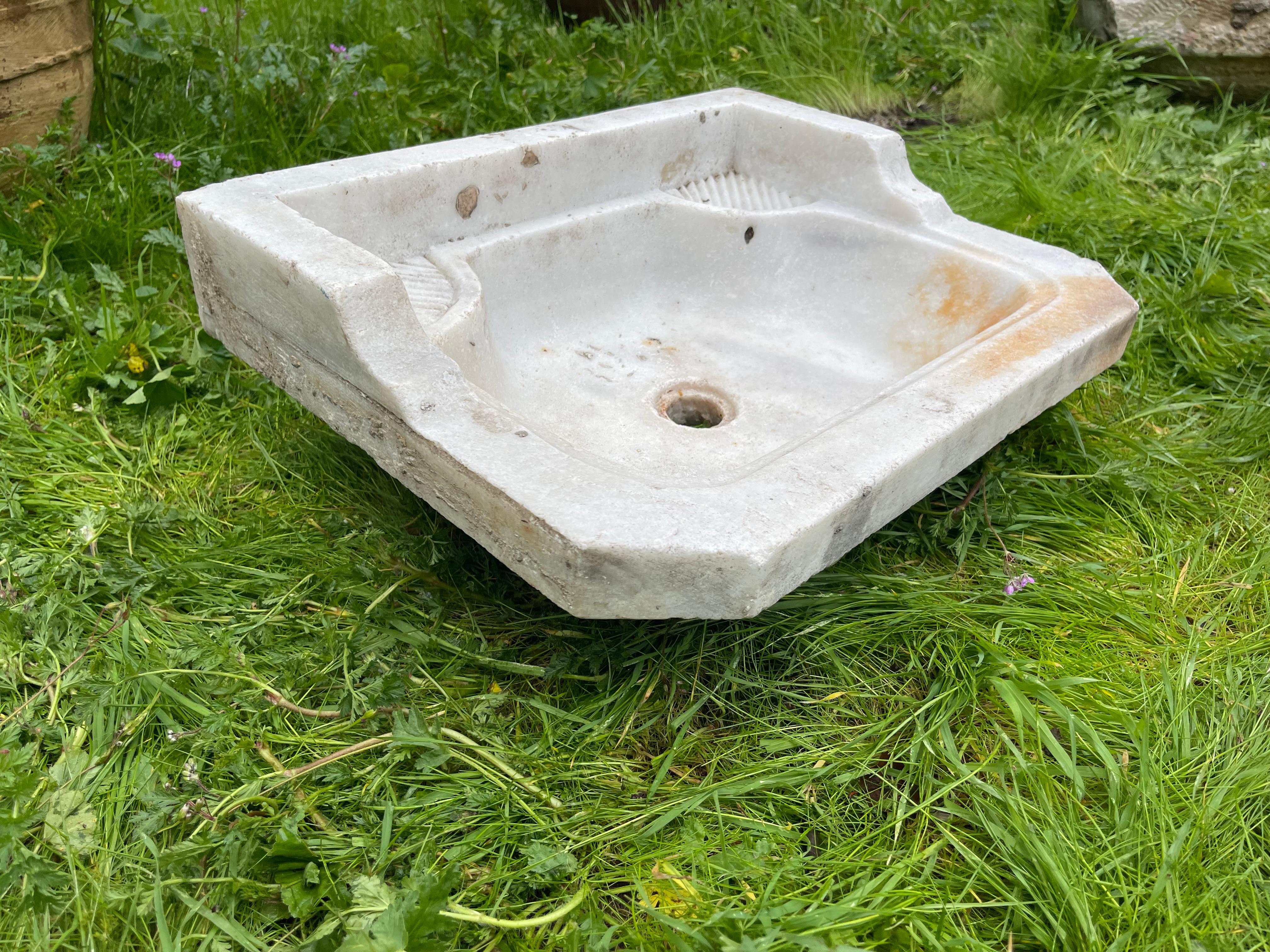Turkish Mermer Lavabo (Ottoman Marble Sink) 0235 For Sale