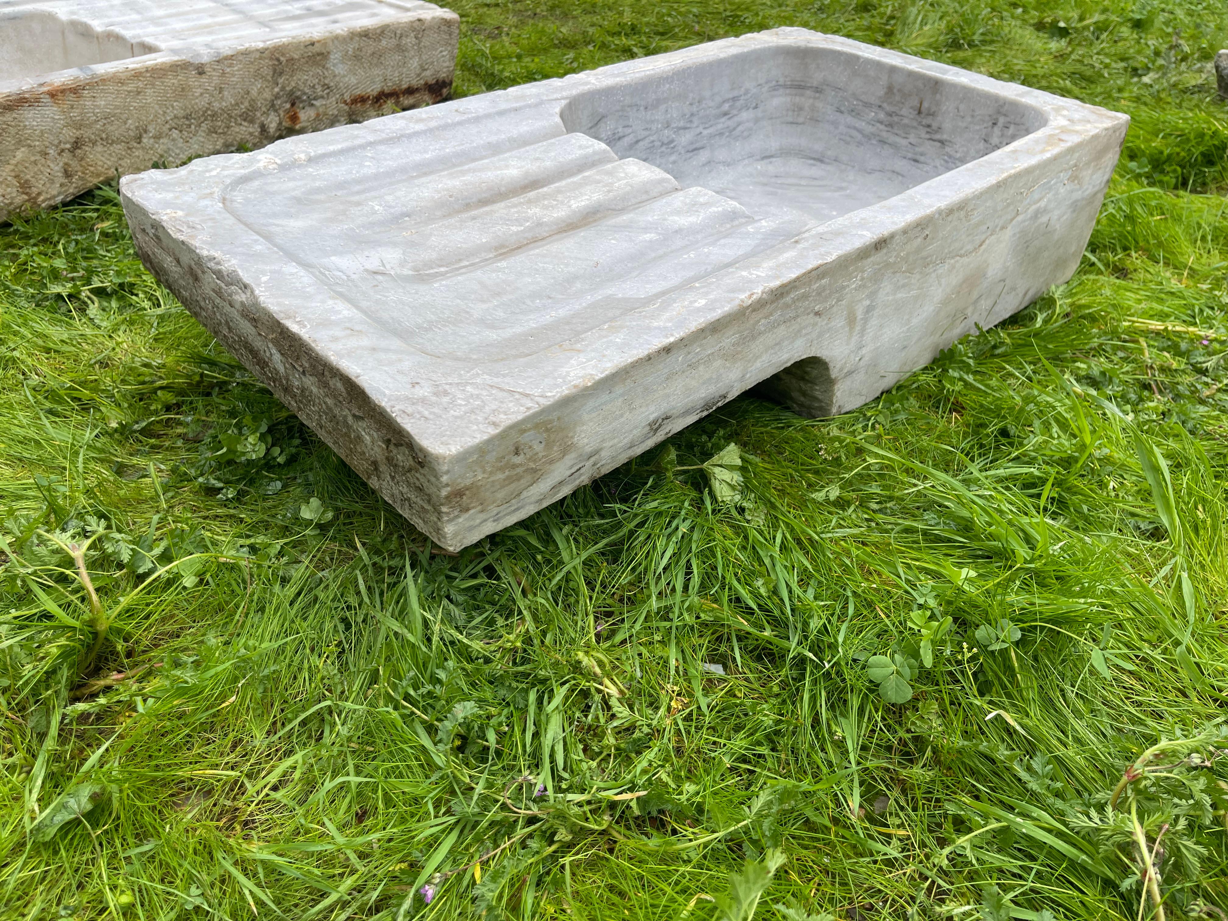 Mermer Lavabo (Ottoman Marble Sink) 0251 For Sale 4