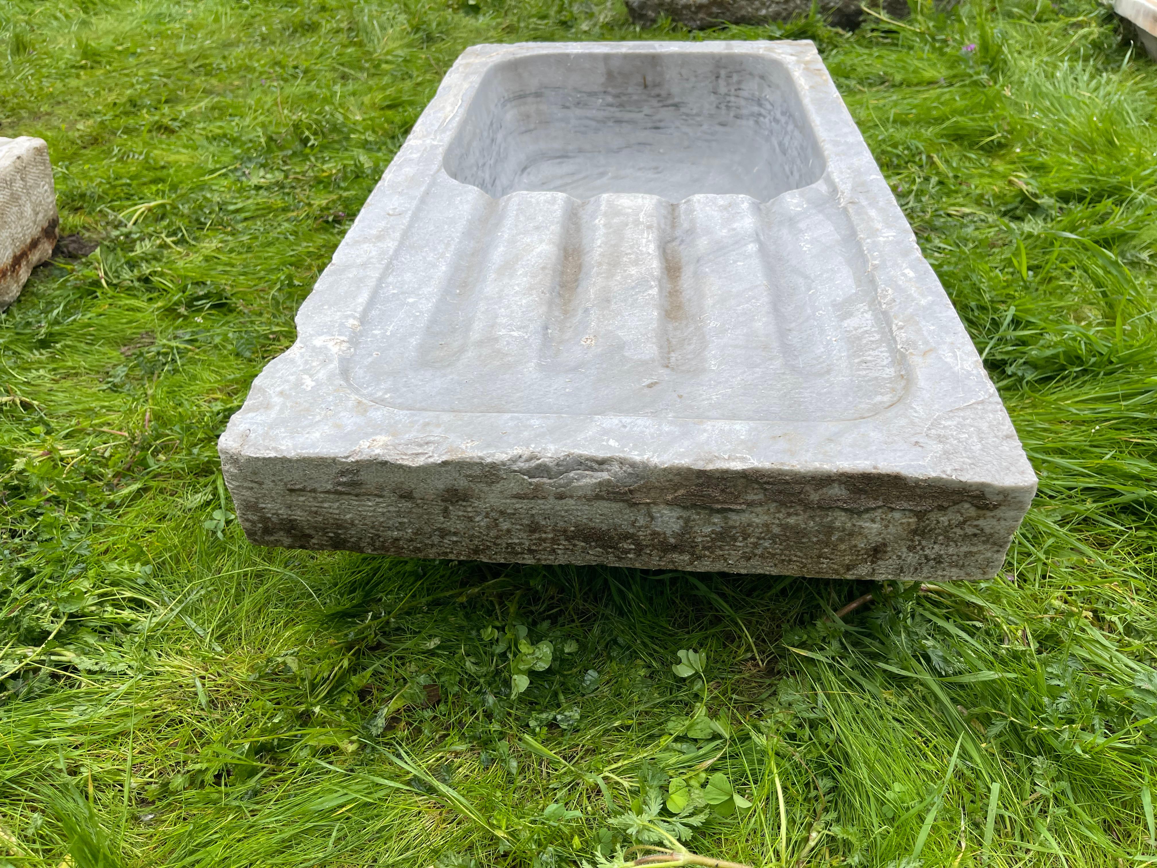 Mermer Lavabo (Ottoman Marble Sink) 0251 For Sale 5