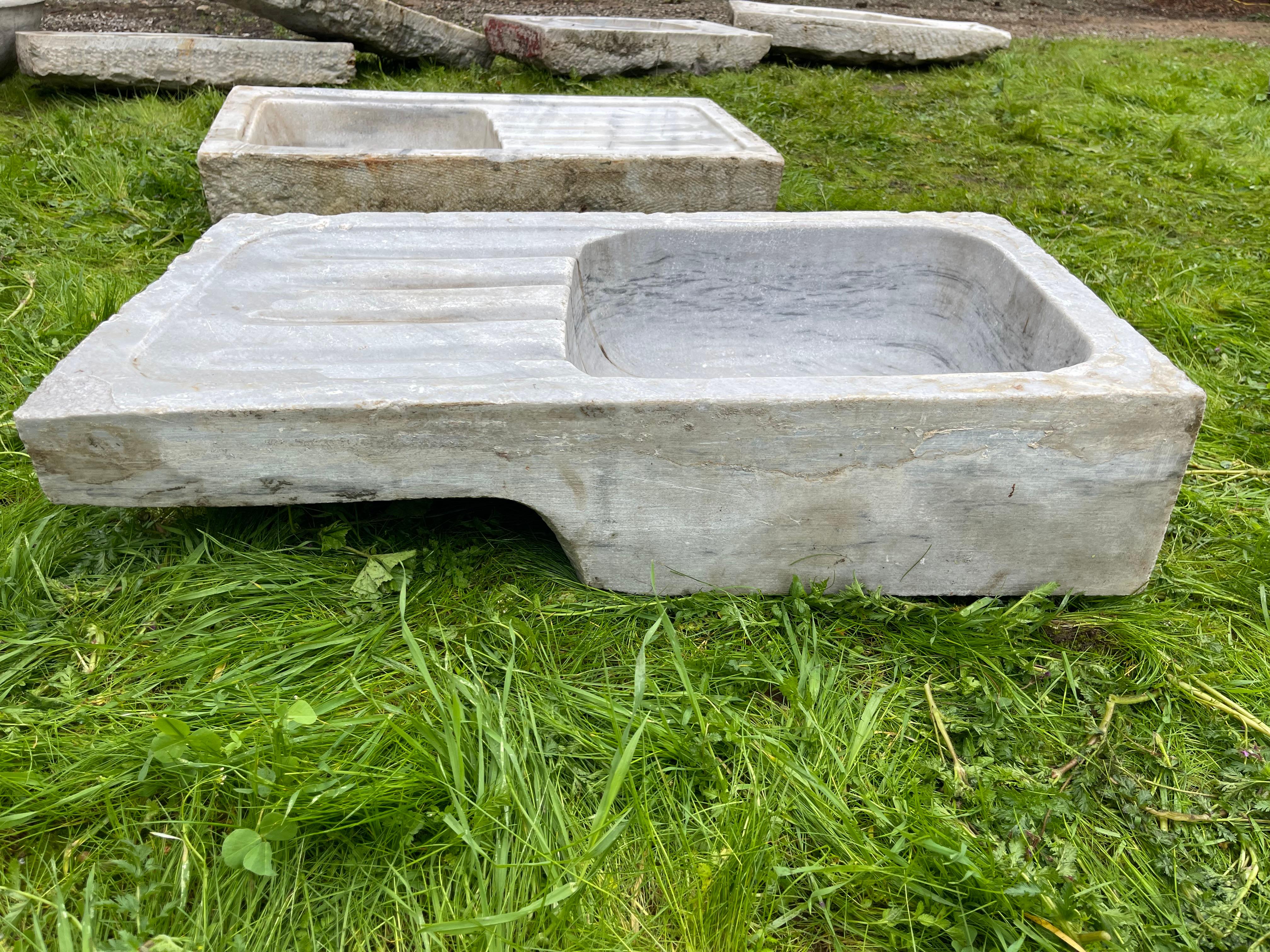 Mermer Lavabo (Ottoman Marble Sink) 0251 For Sale 8